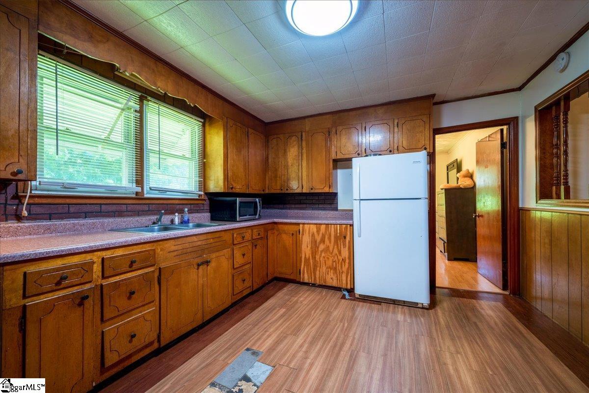 1086 Hayne Street Spartanburg, SC 29301