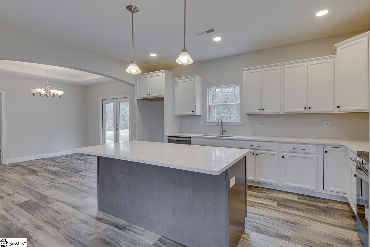 213 Legacy Lane Pickens, SC 29671