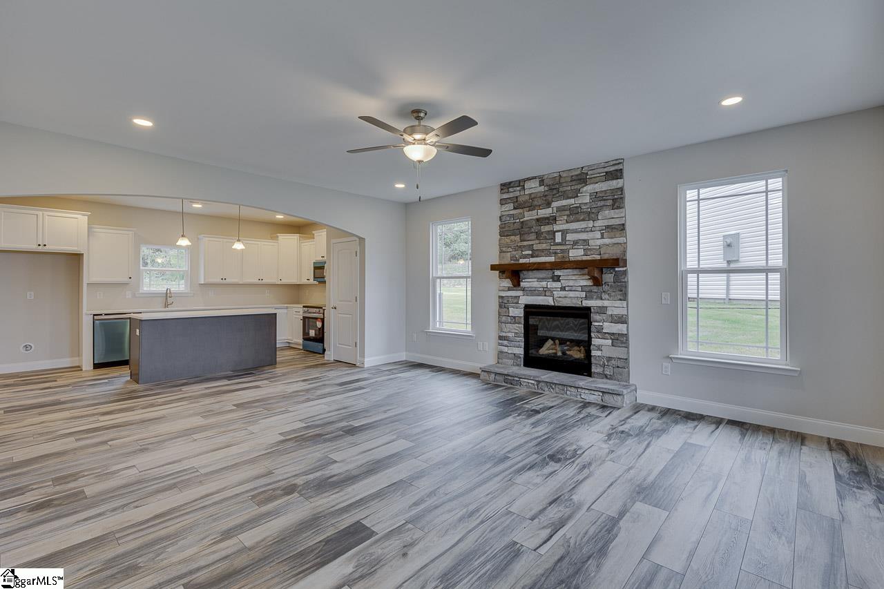 213 Legacy Lane Pickens, SC 29671