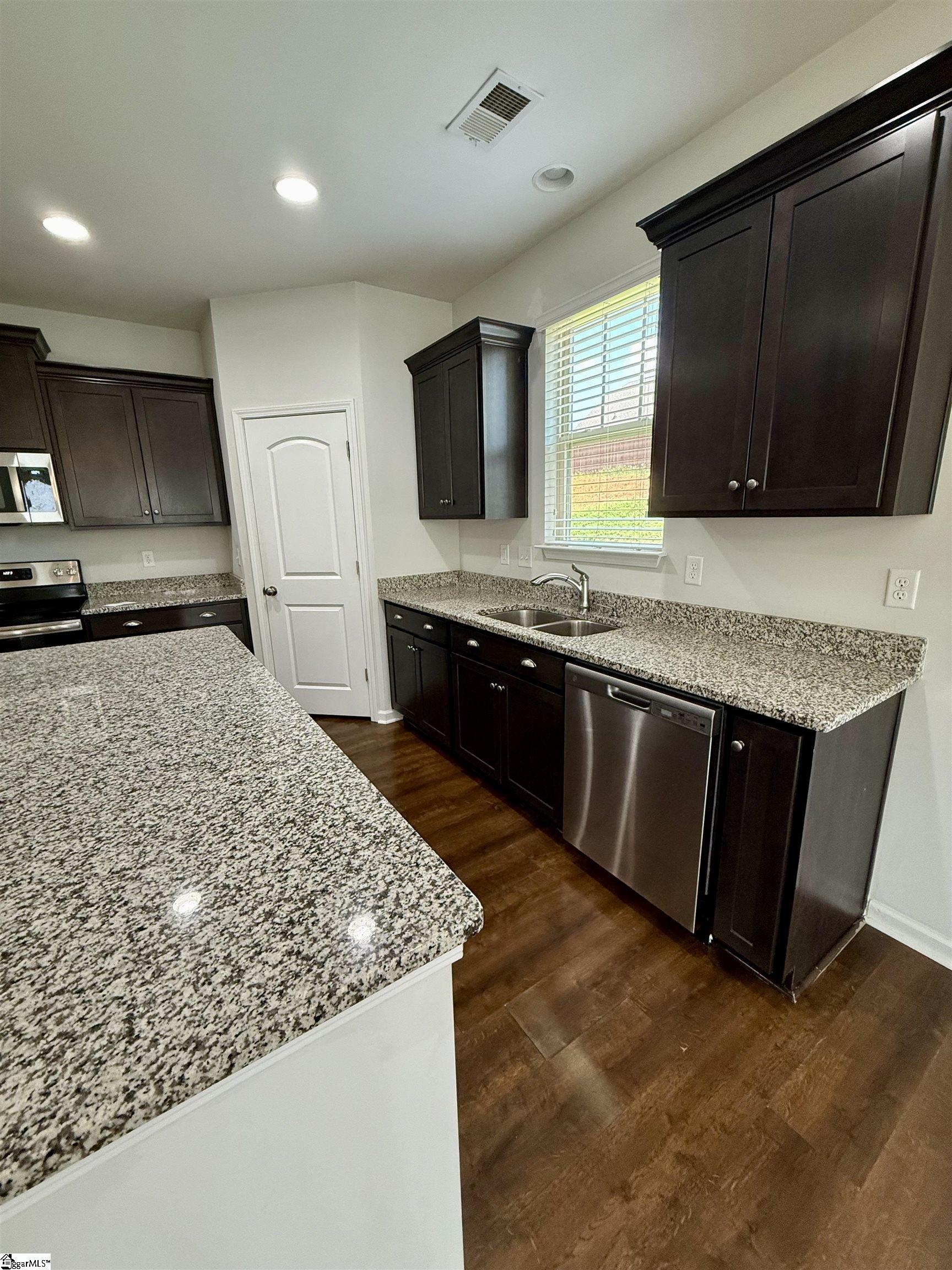 143 W Pyrenees Drive Lyman, SC 29365