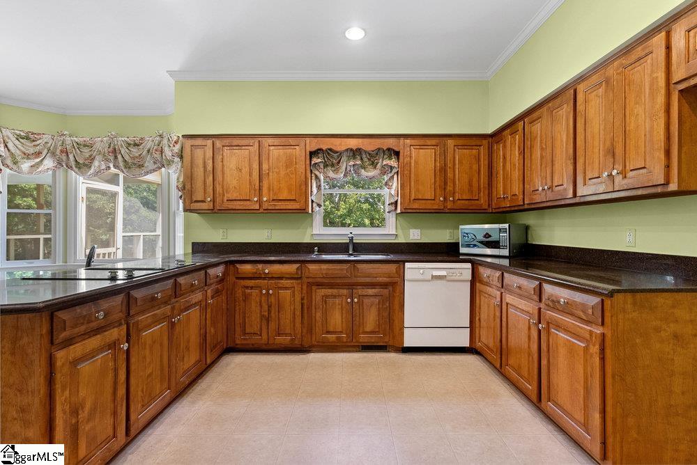 216 Antrim Avenue Moore, SC 29369