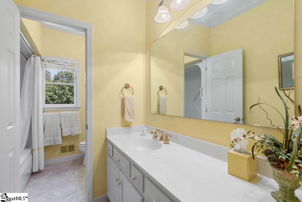 216 Antrim Avenue Moore, SC 29369