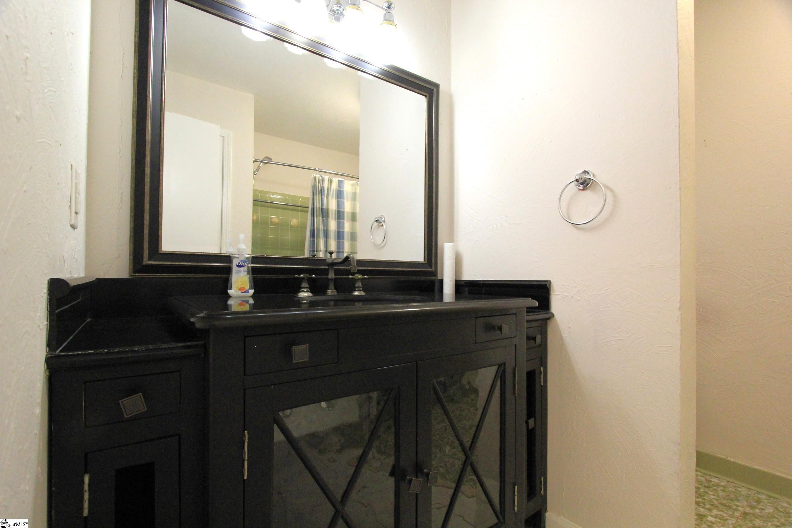106 Quaker Court Mauldin, SC 29662