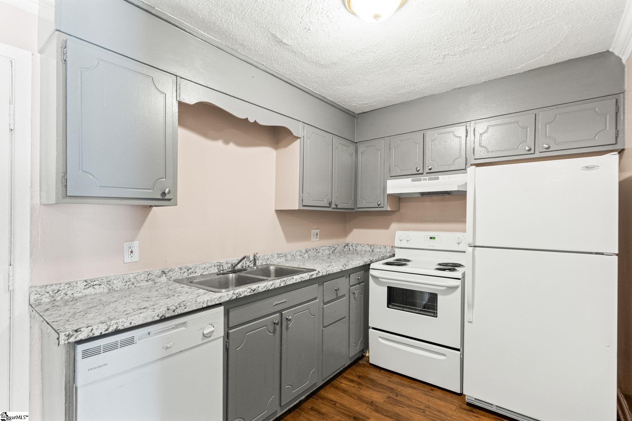 6526 White Horse Road UNIT Unit 13C Greenville, SC 29611