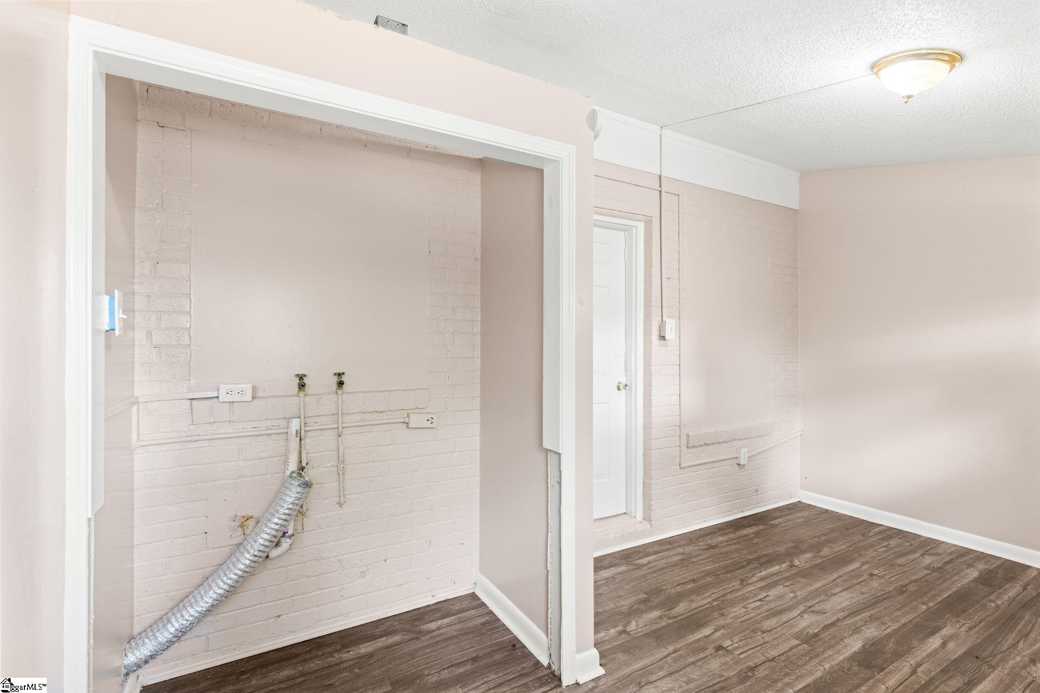 6526 White Horse Road UNIT Unit 13C Greenville, SC 29611