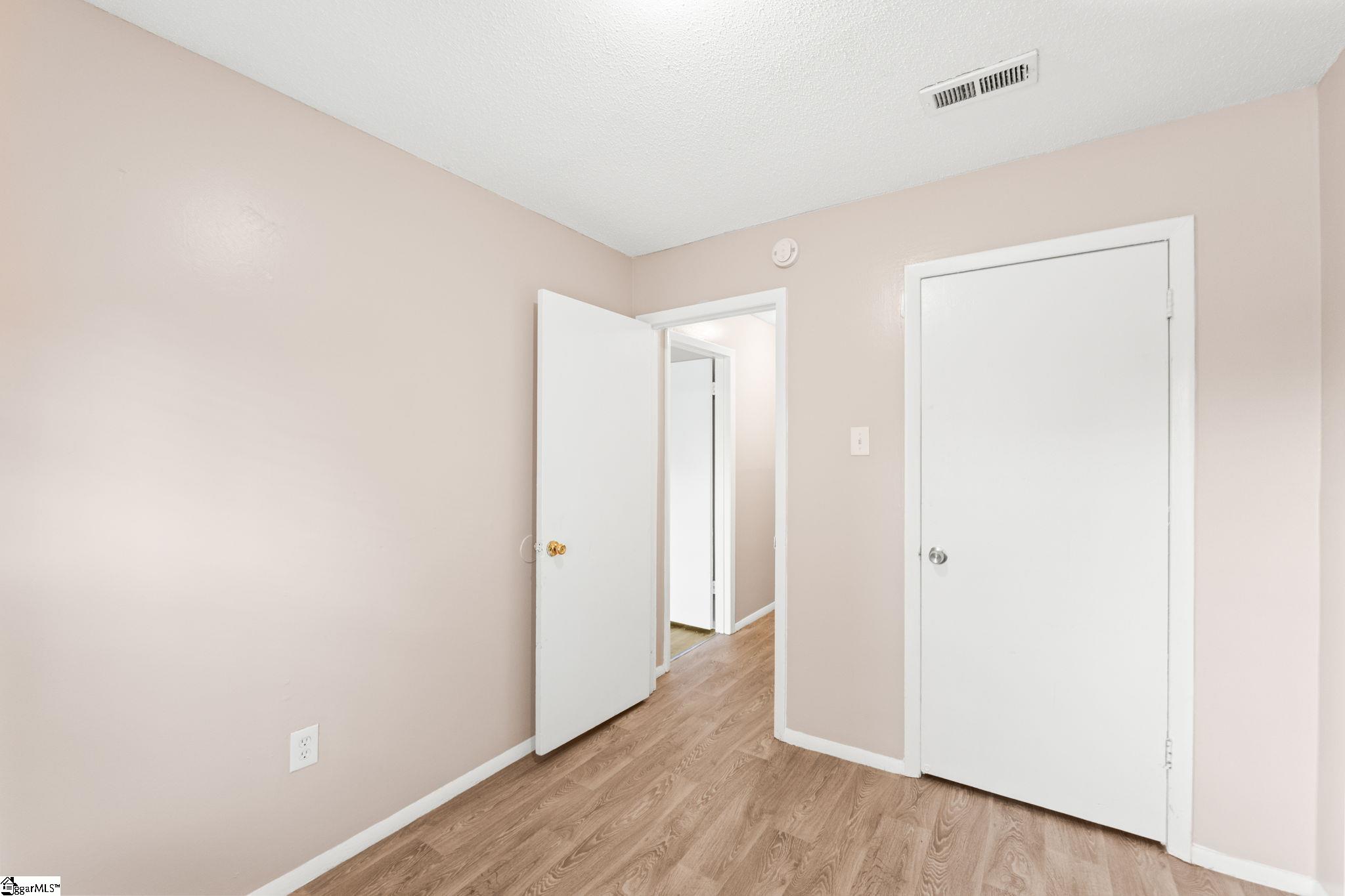 6526 White Horse Road UNIT Unit 13C Greenville, SC 29611