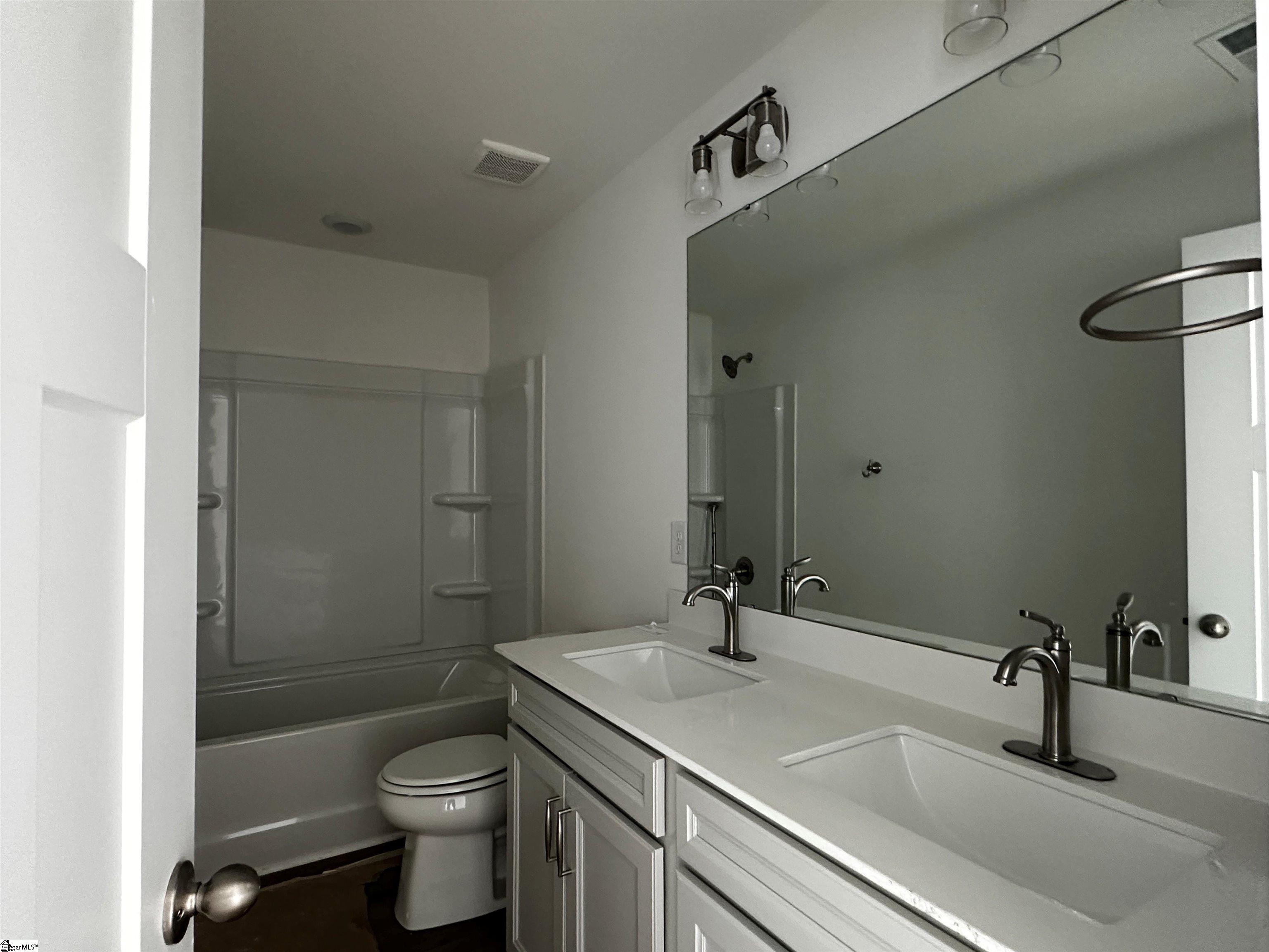 222 Summerall Lane Seneca, SC 29678