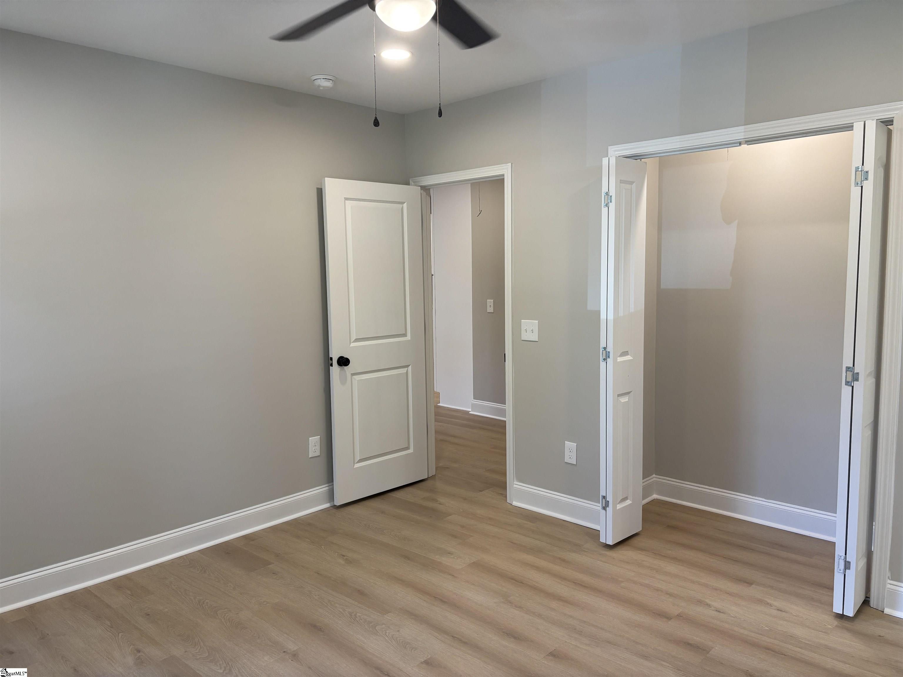 12 Valley View Drive Greenville, SC 29605