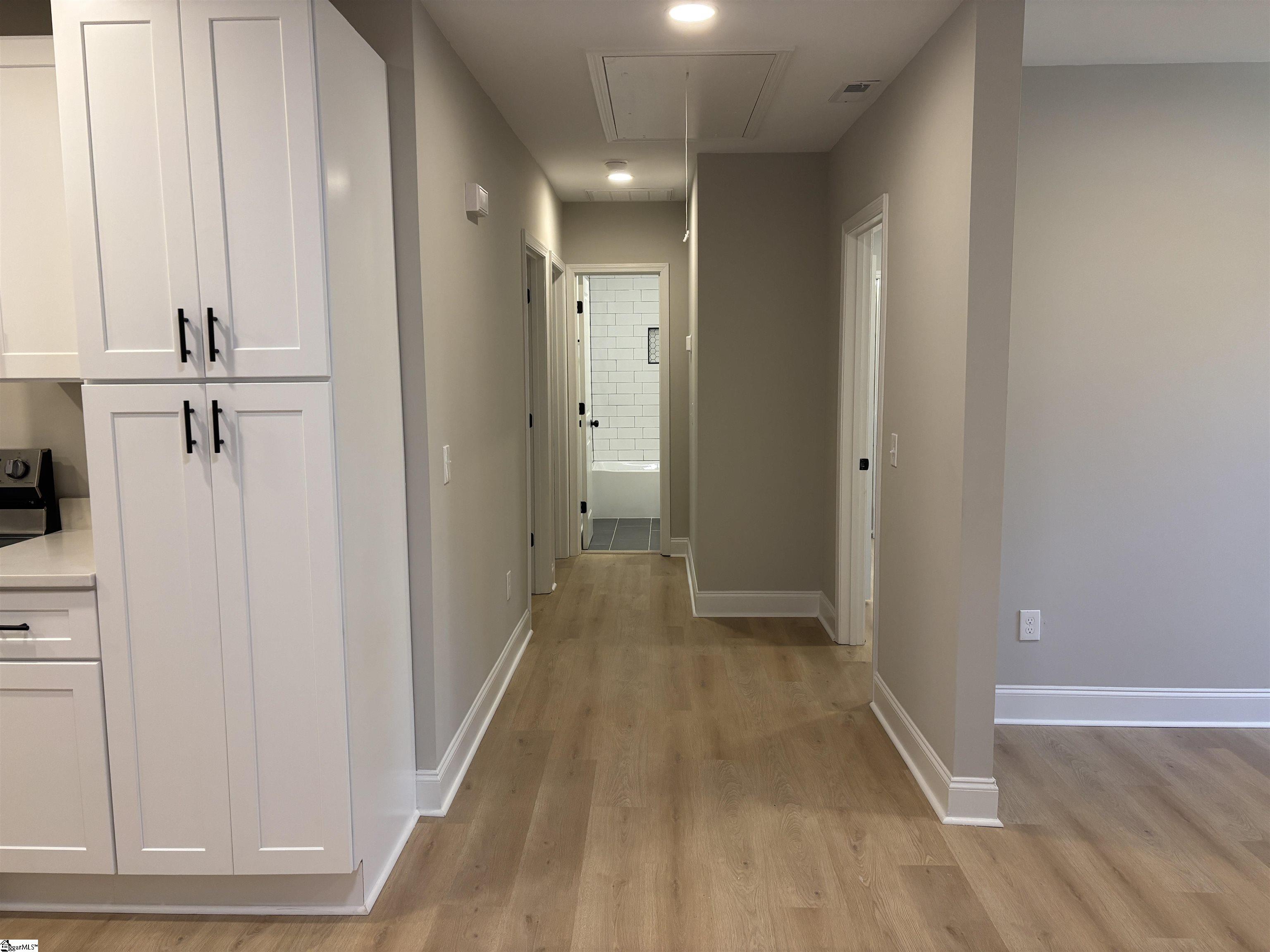 12 Valley View Drive Greenville, SC 29605