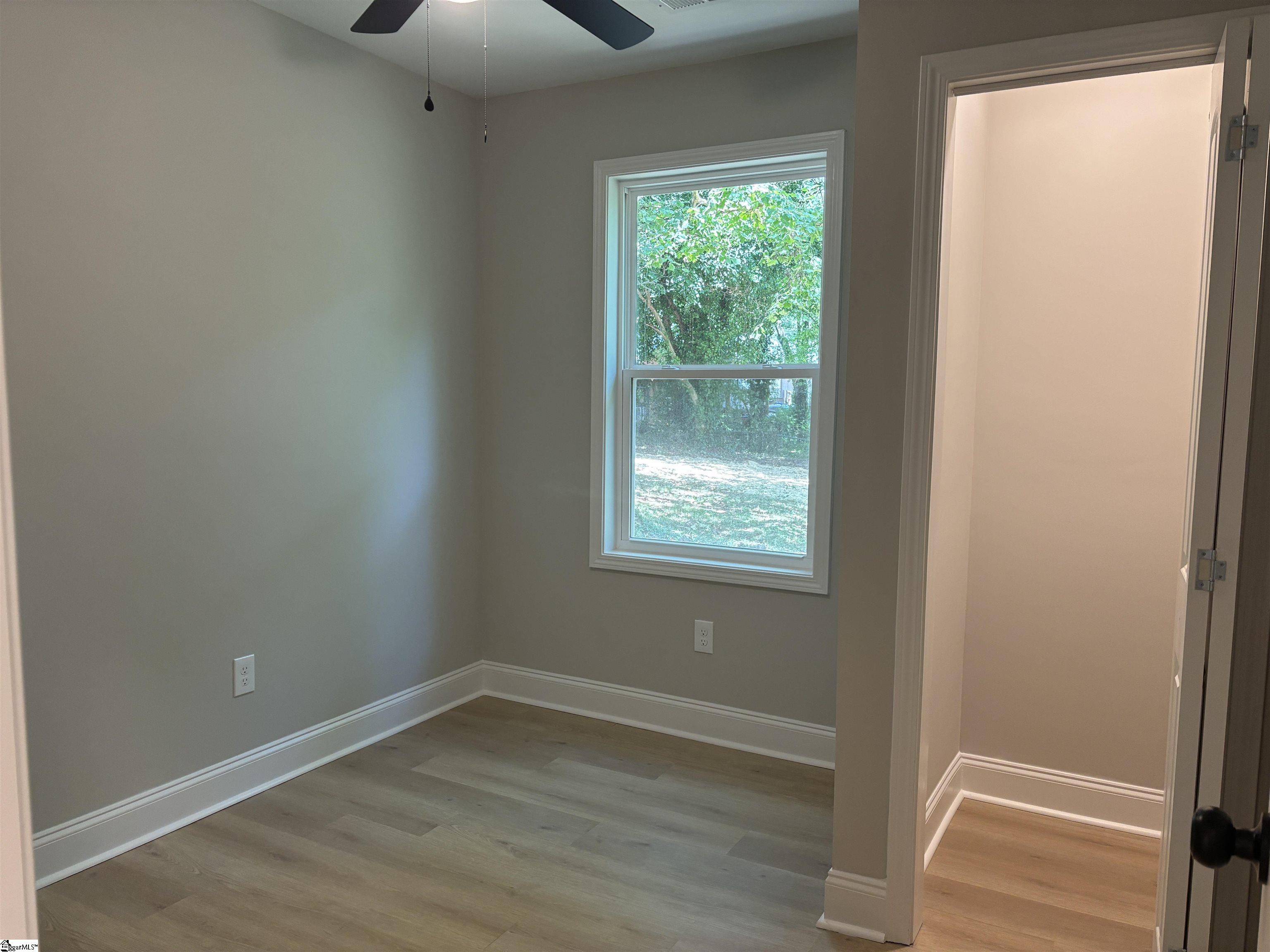 12 Valley View Drive Greenville, SC 29605