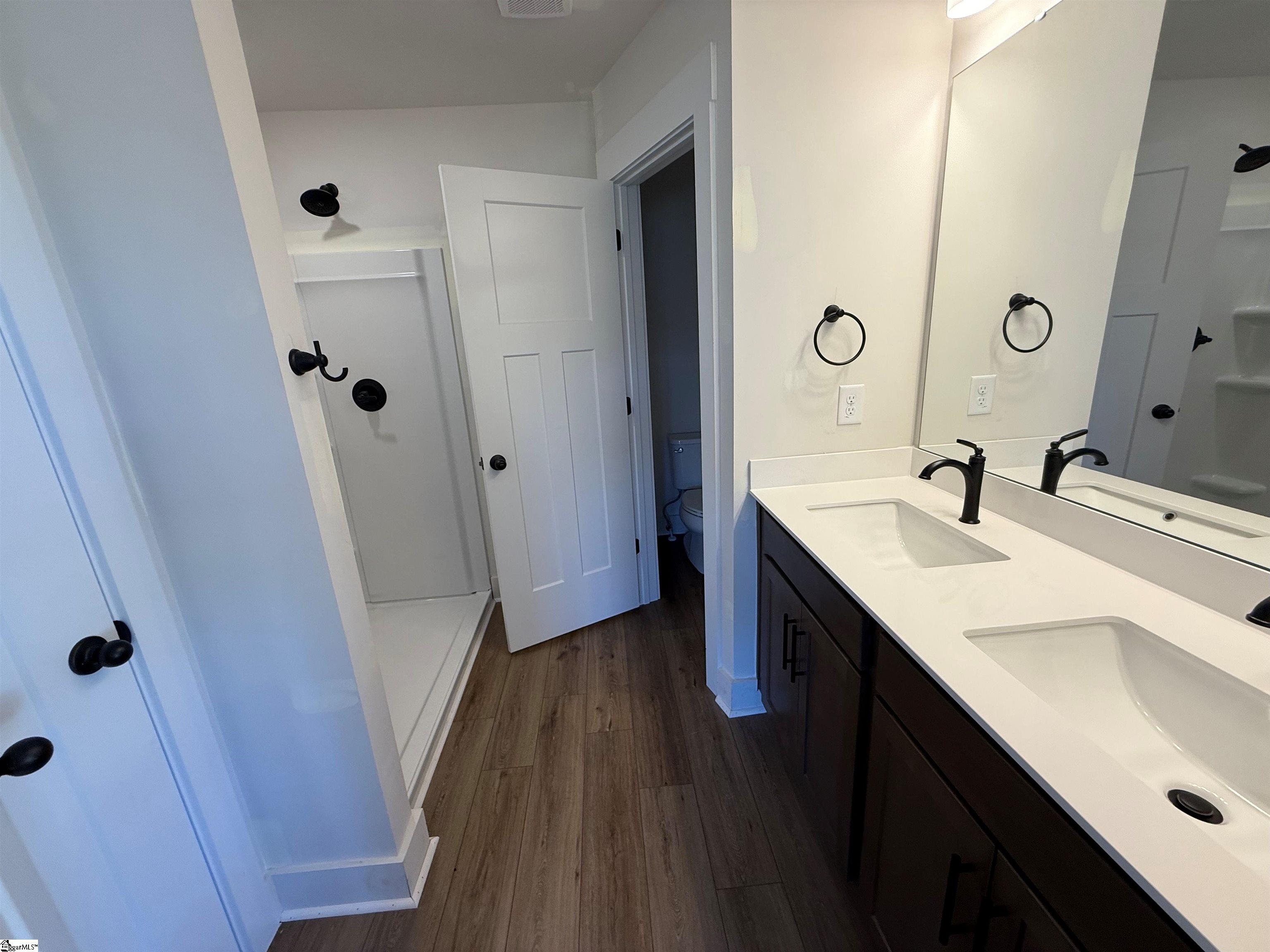 1327 Maplesmith Way Moore, SC 29369
