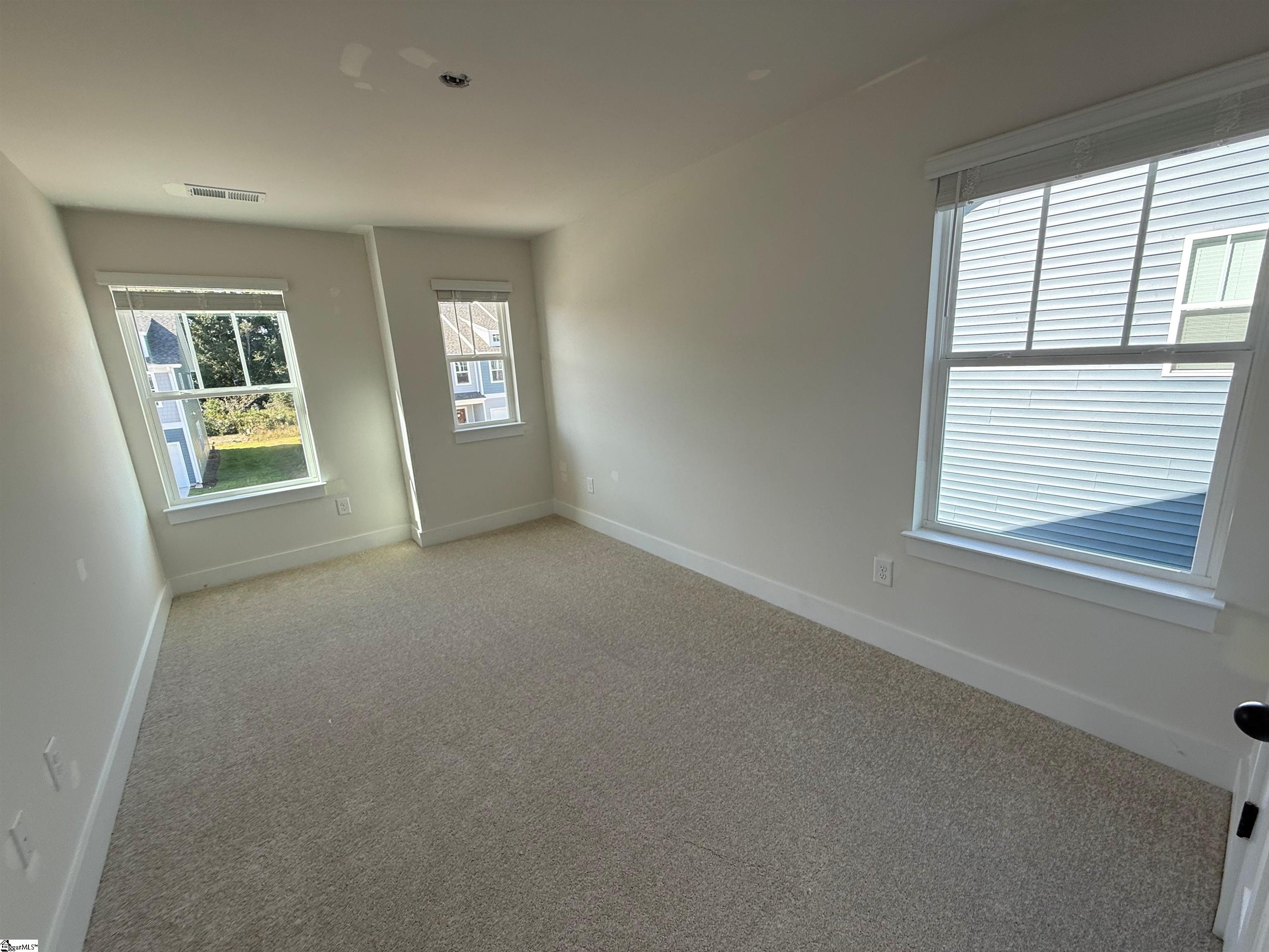 1327 Maplesmith Way Moore, SC 29369