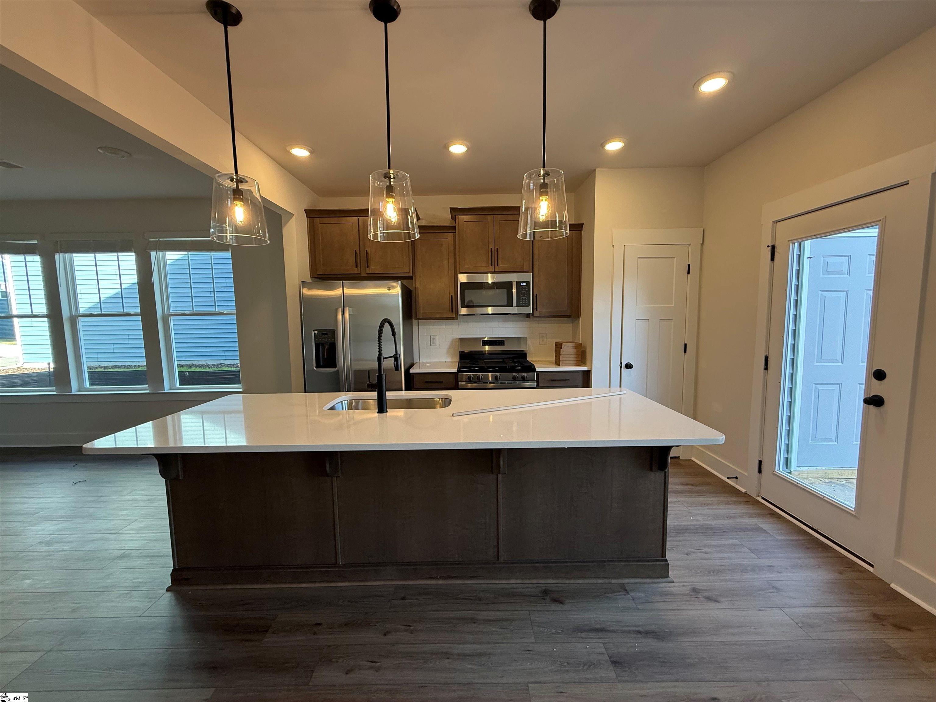 1327 Maplesmith Way Moore, SC 29369