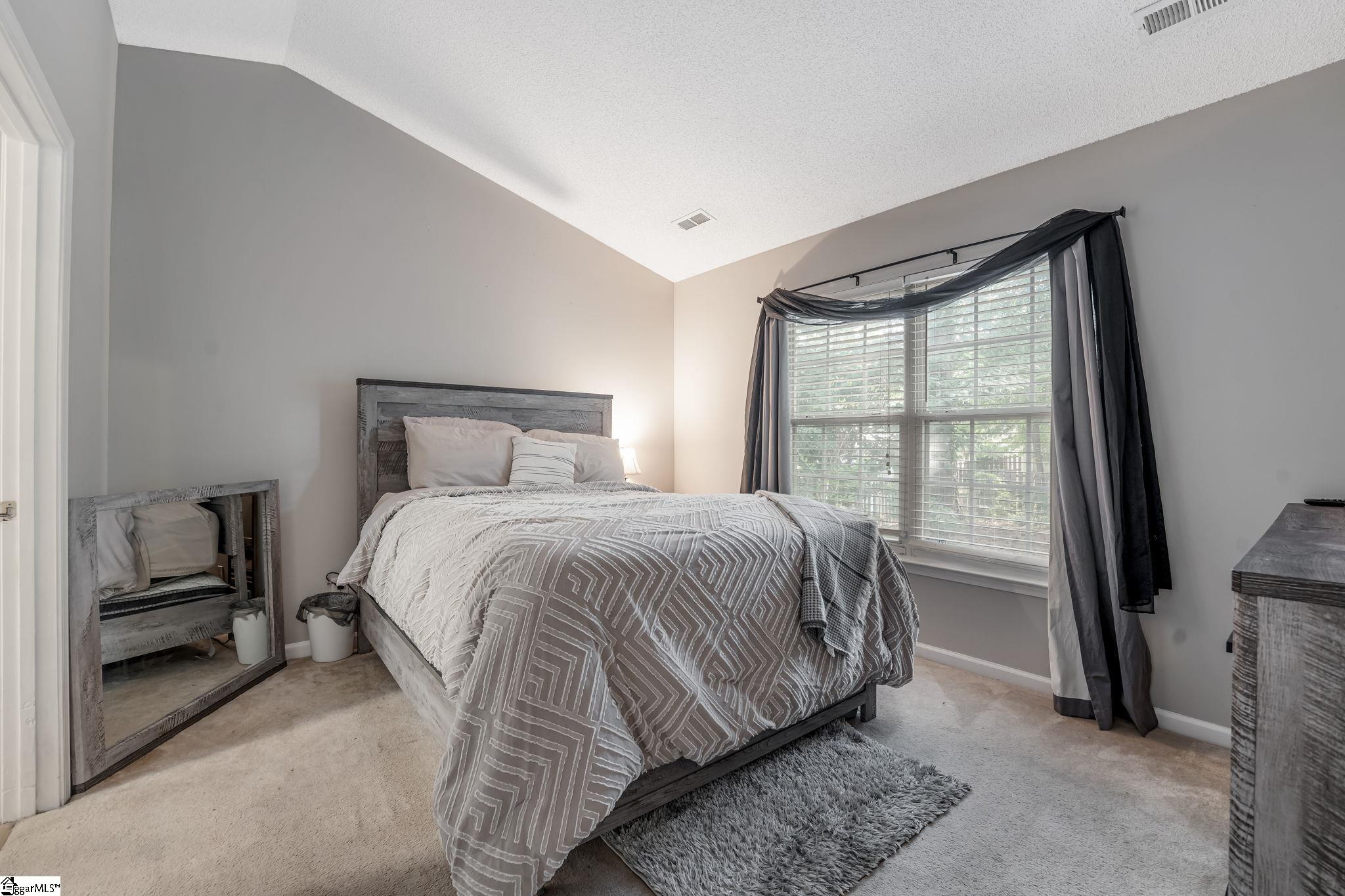 620 Thornbird Circle Boiling Springs, SC 29316