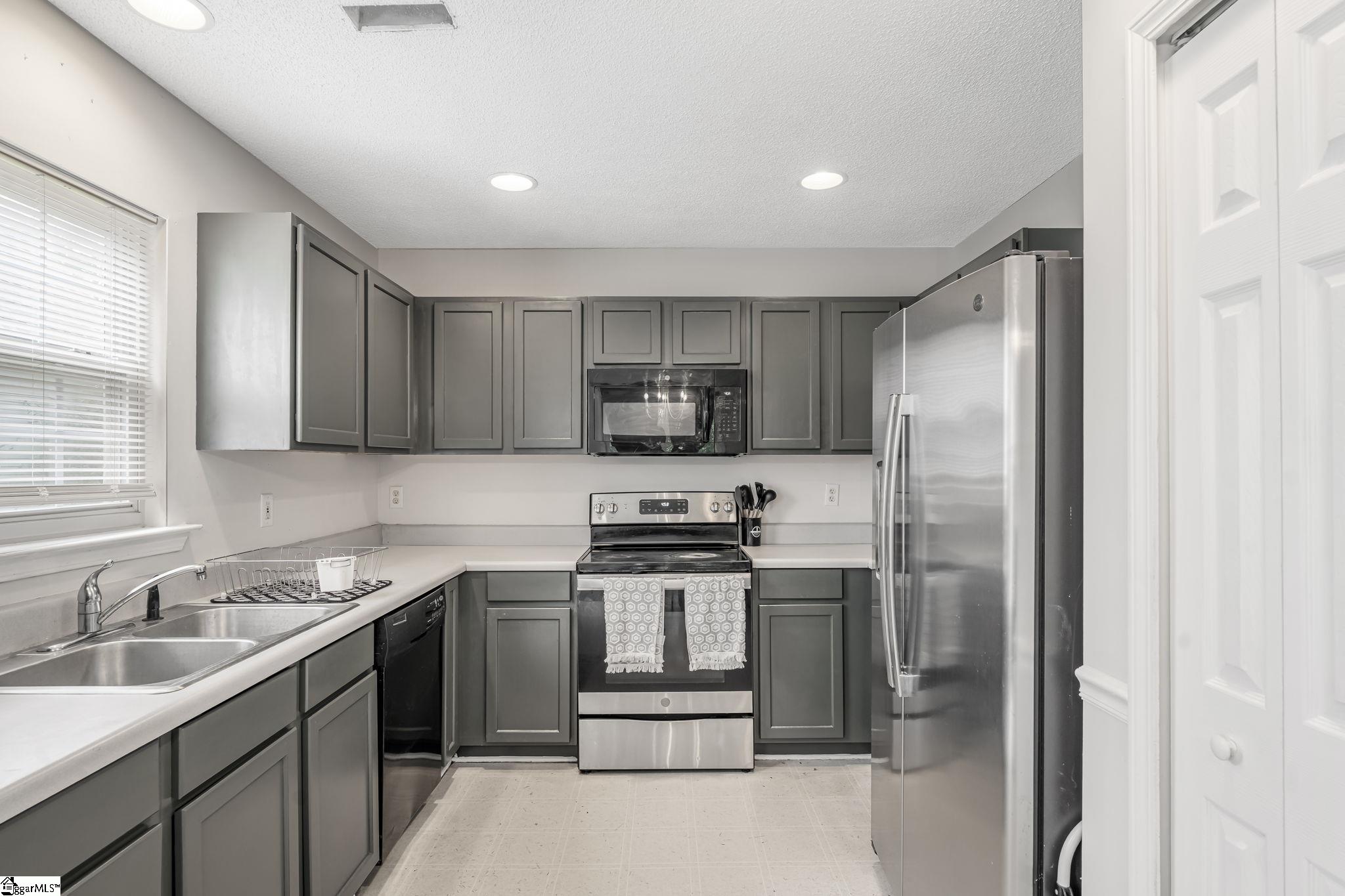 620 Thornbird Circle Boiling Springs, SC 29316