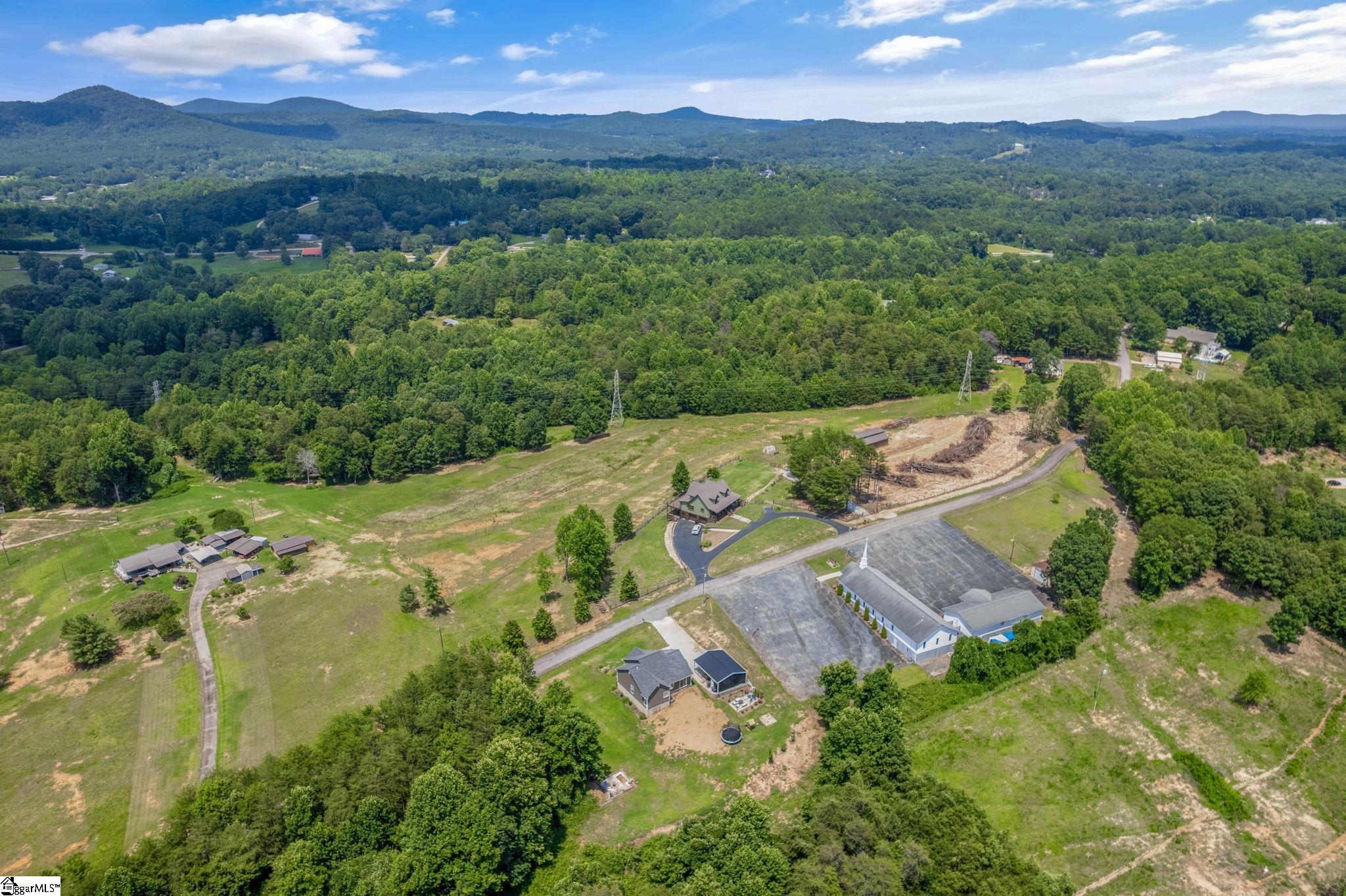 189 Hillcrest Drive Pickens, SC 29671