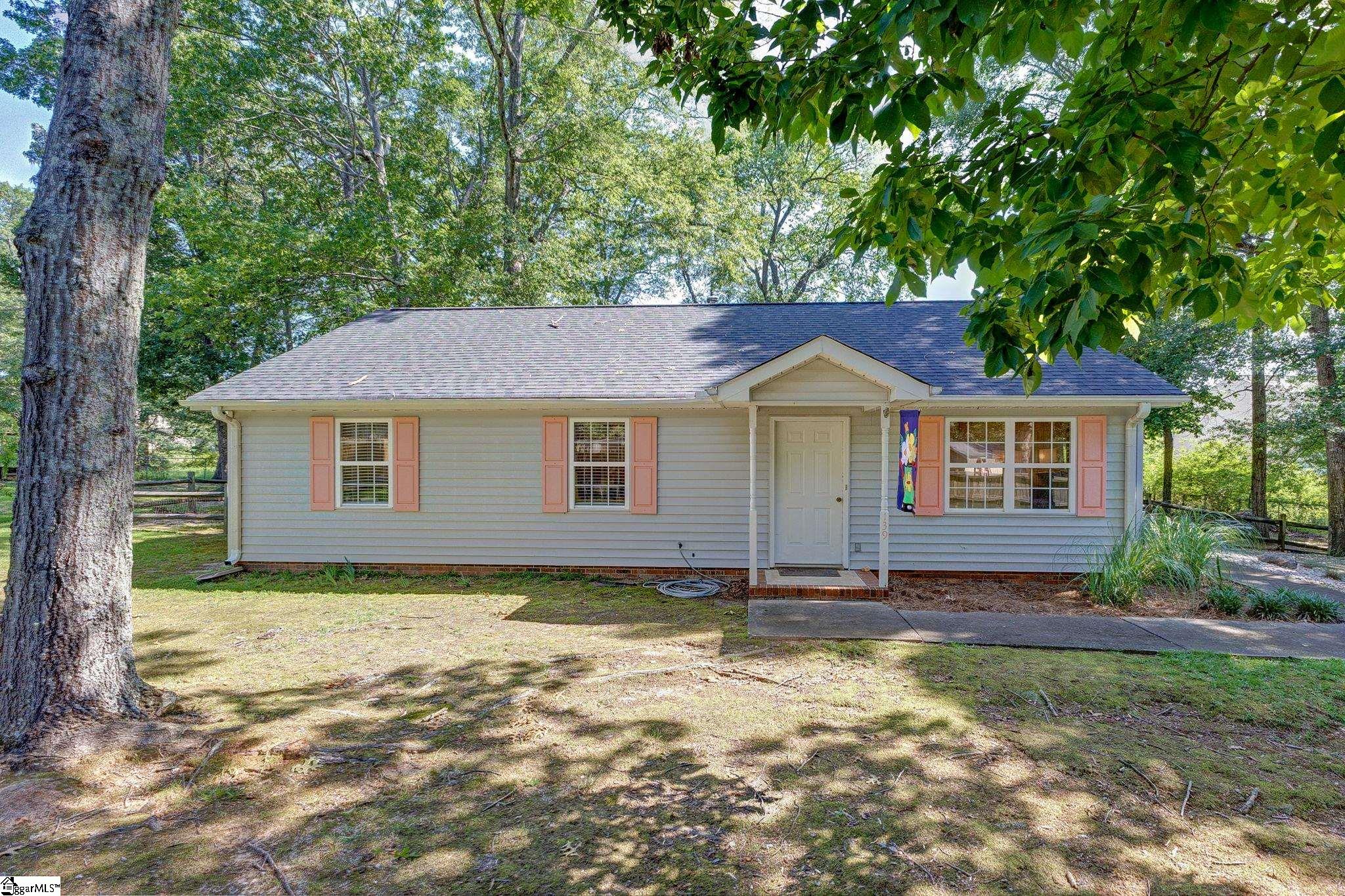 139 Hughes Street Fountain Inn, SC 29644