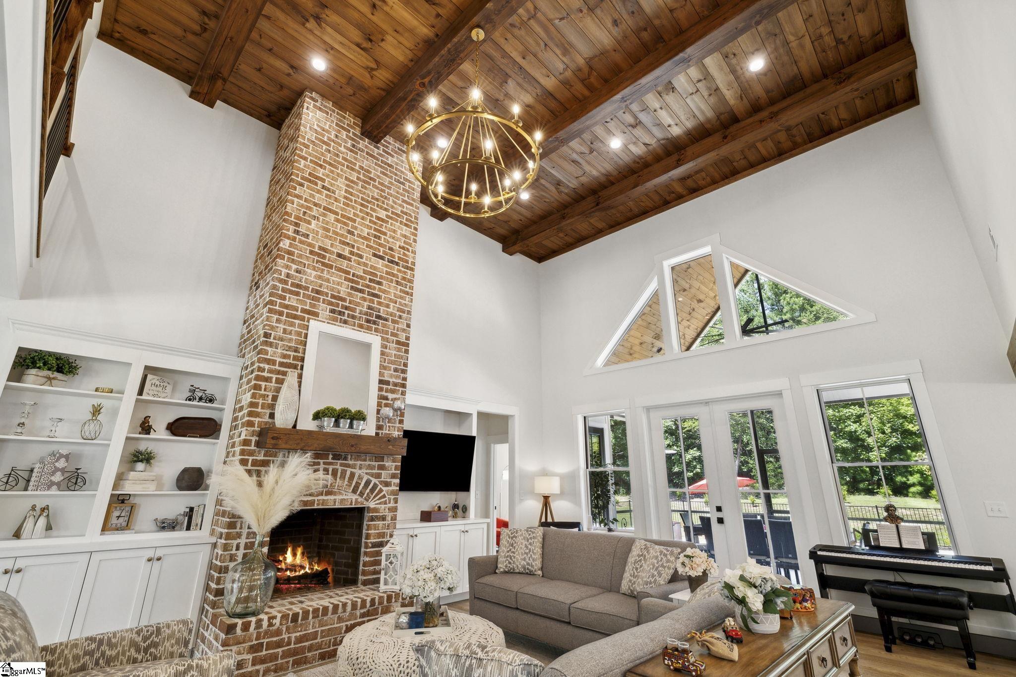 80 Stone Cottage Lane Landrum, SC 29356