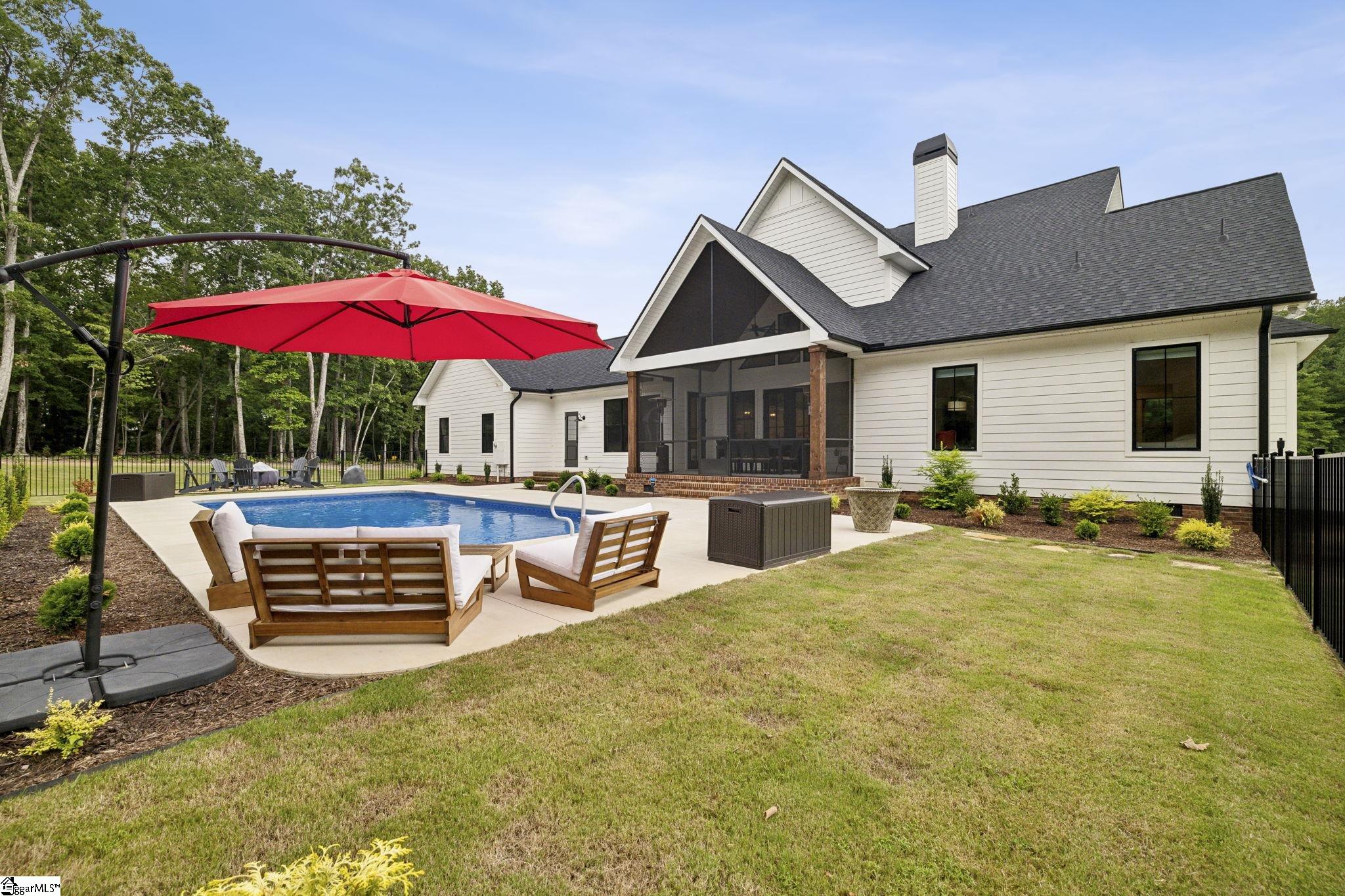 80 Stone Cottage Lane Landrum, SC 29356