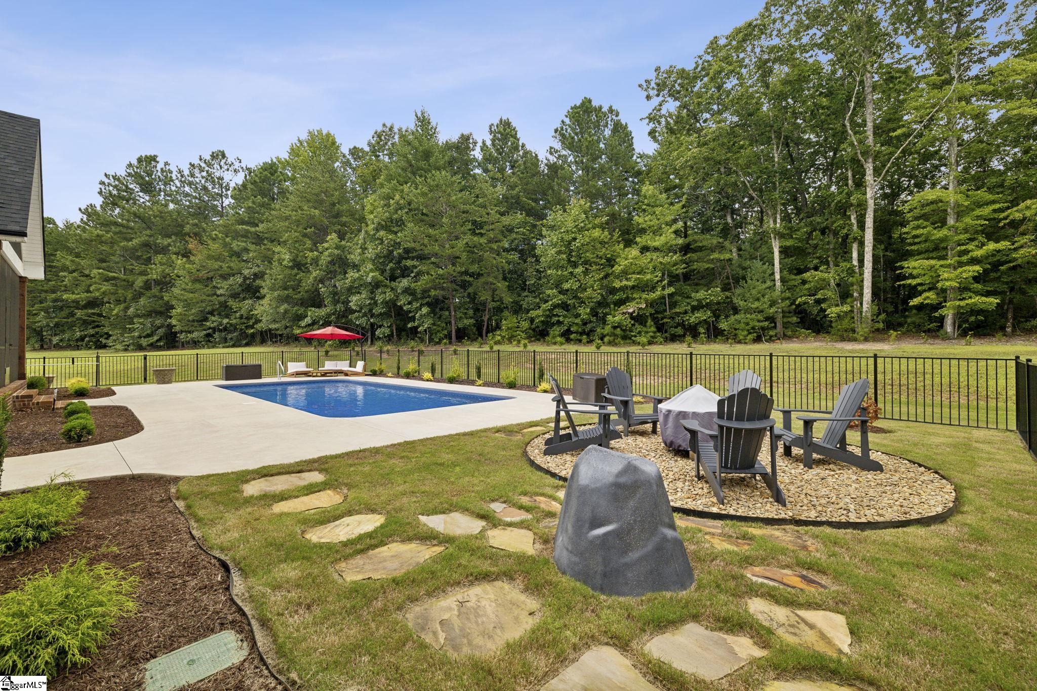 80 Stone Cottage Lane Landrum, SC 29356