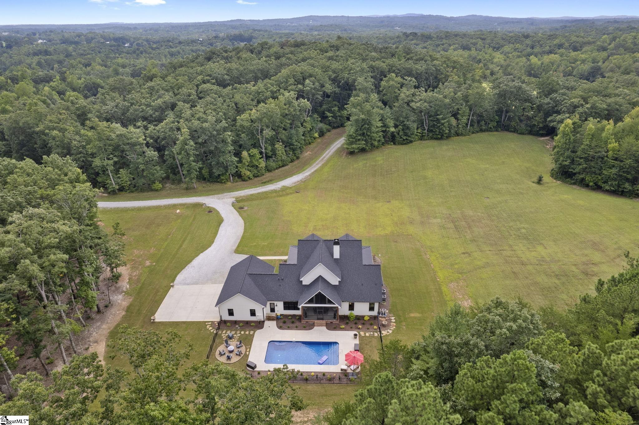 80 Stone Cottage Lane Landrum, SC 29356