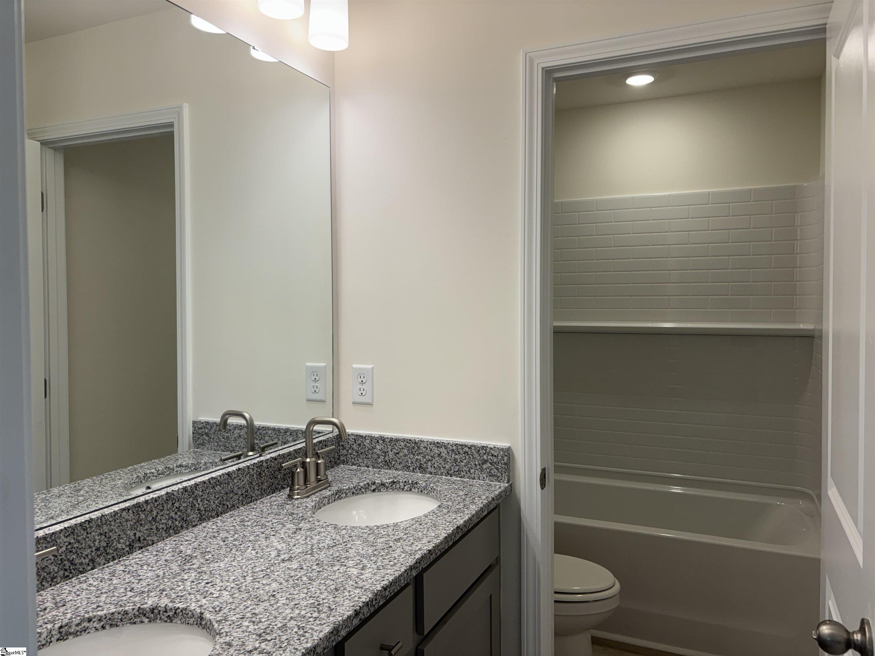 2010 Halton Oaks Drive Spartanburg, SC 29303
