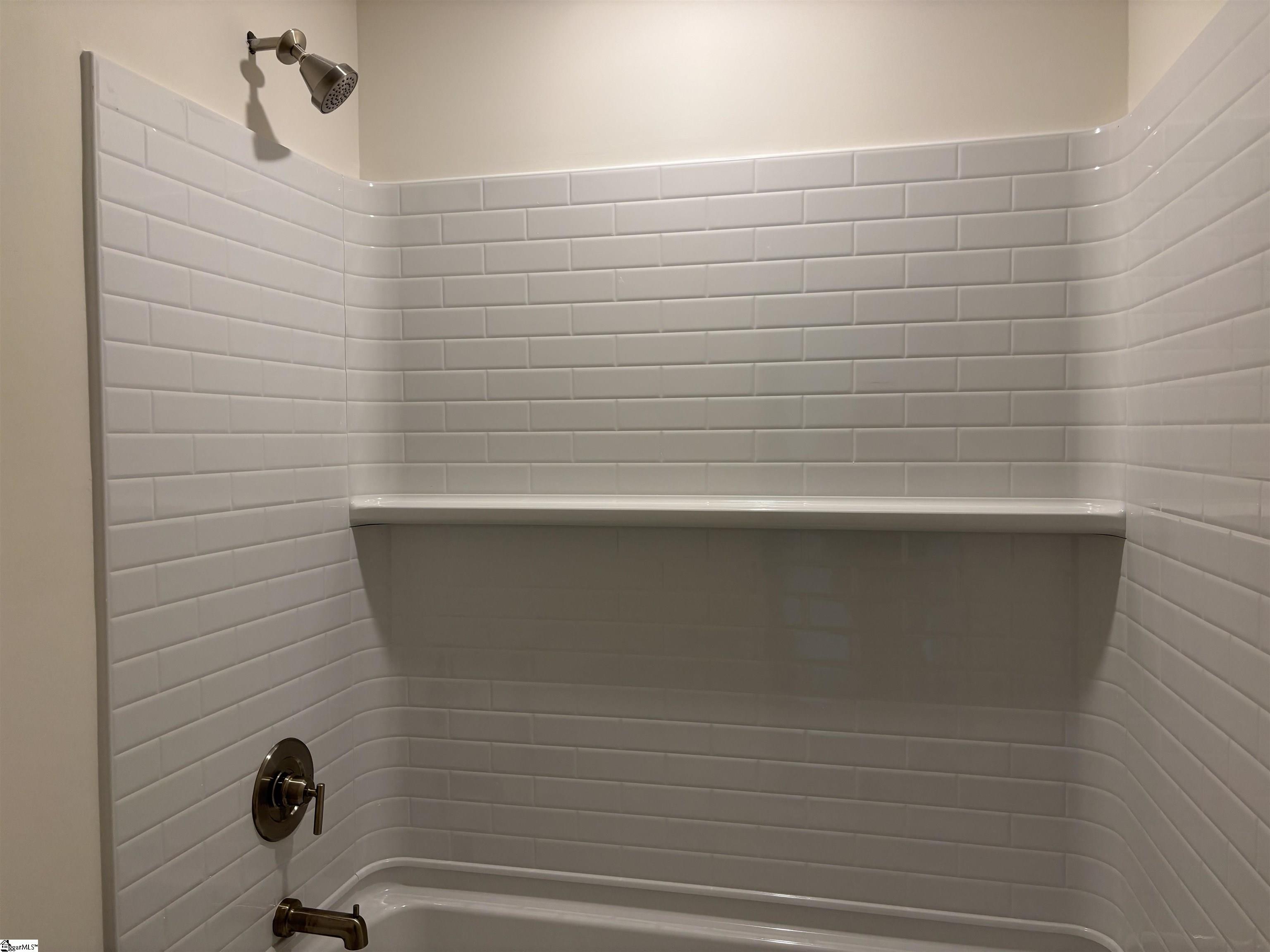 2010 Halton Oaks Drive Spartanburg, SC 29303