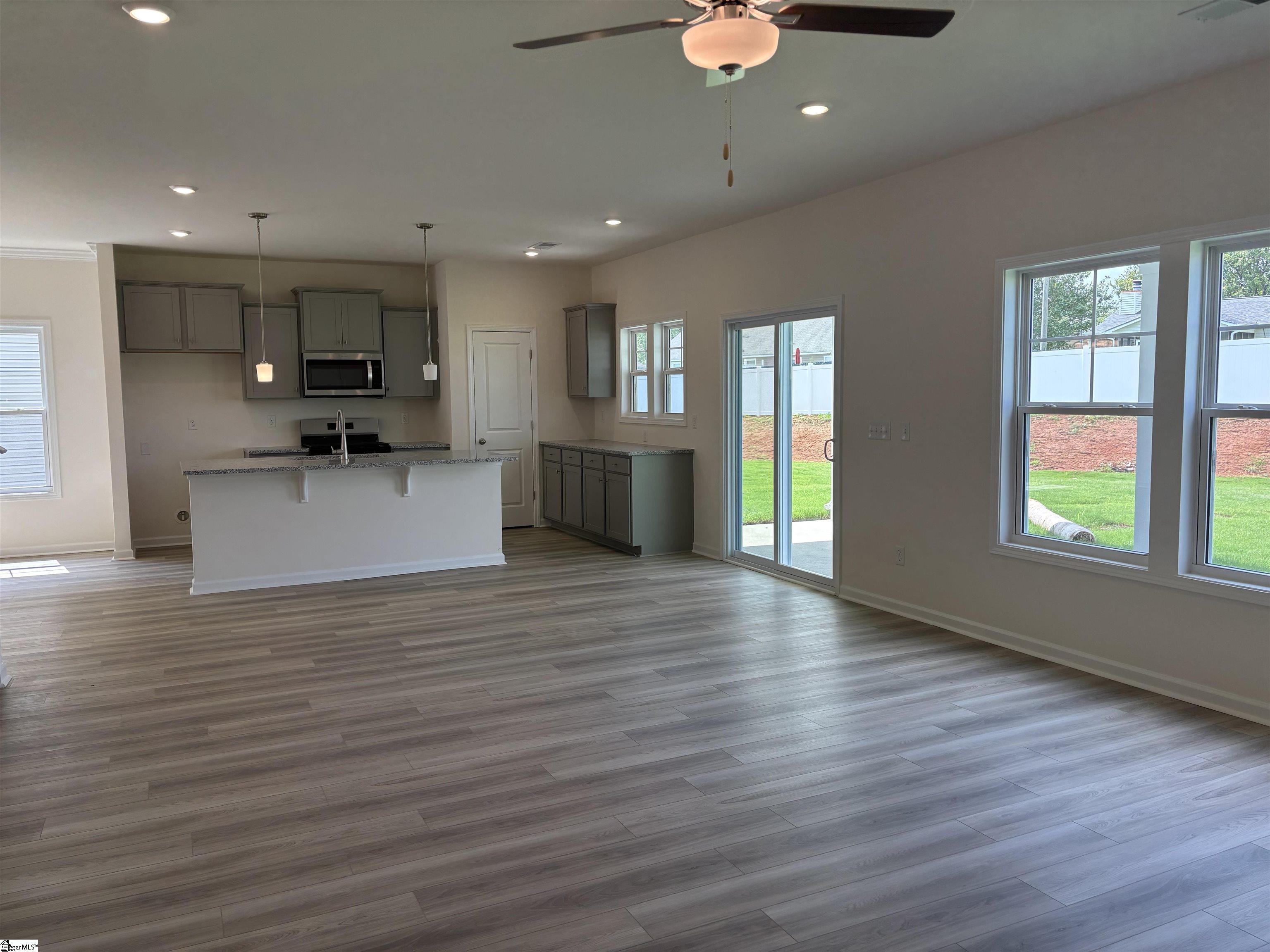 2010 Halton Oaks Drive Spartanburg, SC 29303