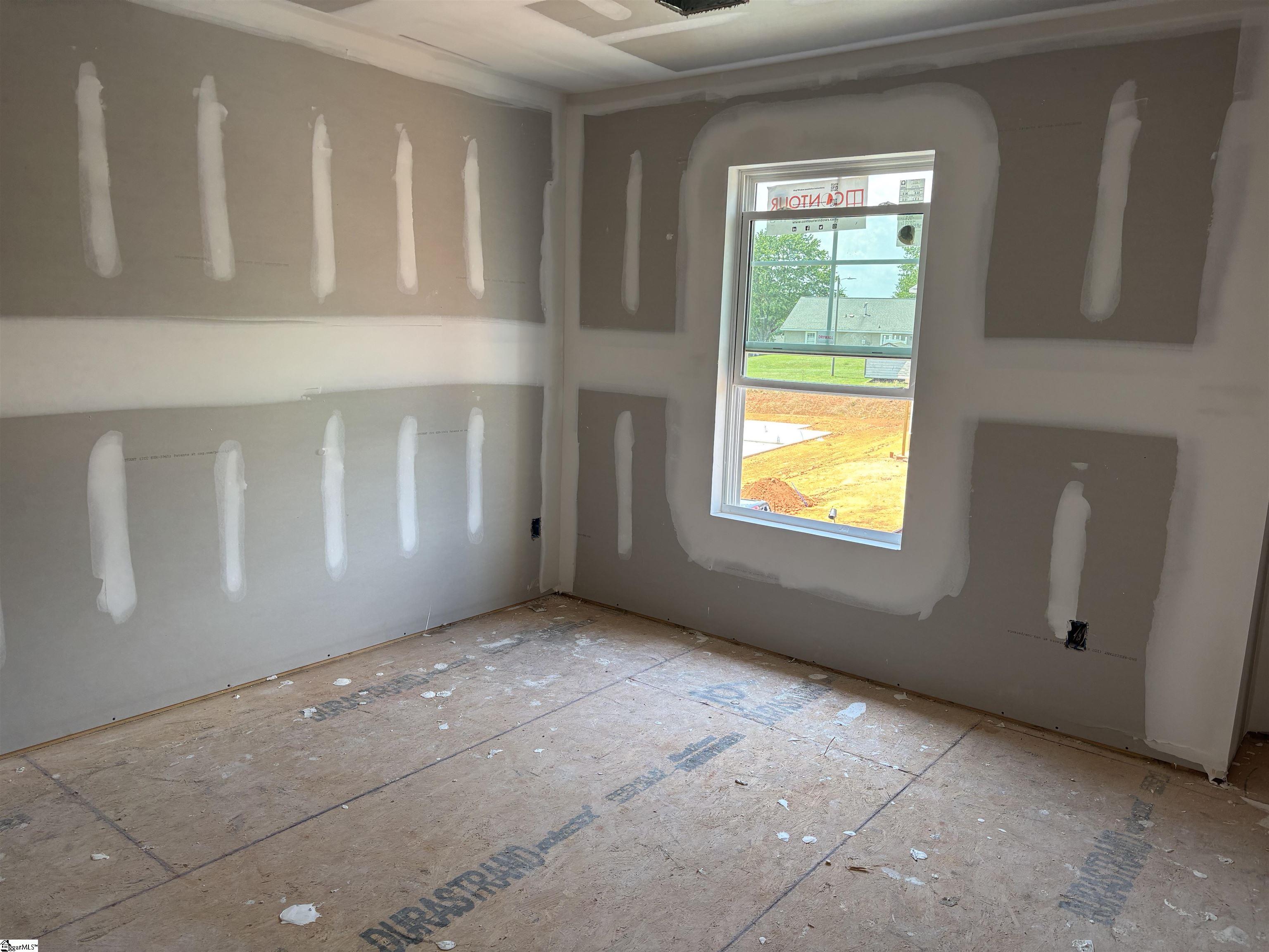 2013 Halton Oaks Drive Spartanburg, SC 29303