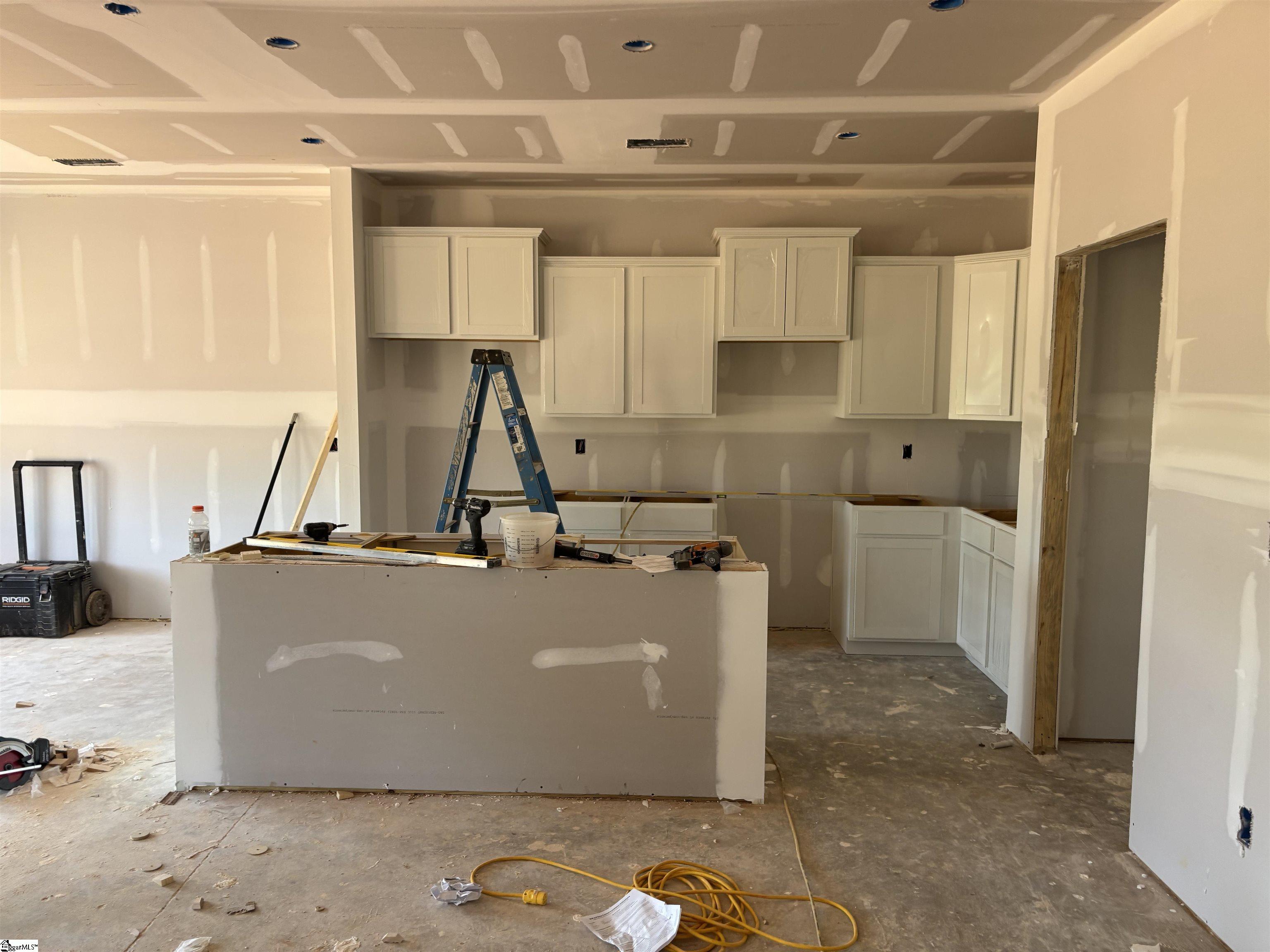 2013 Halton Oaks Drive Spartanburg, SC 29303