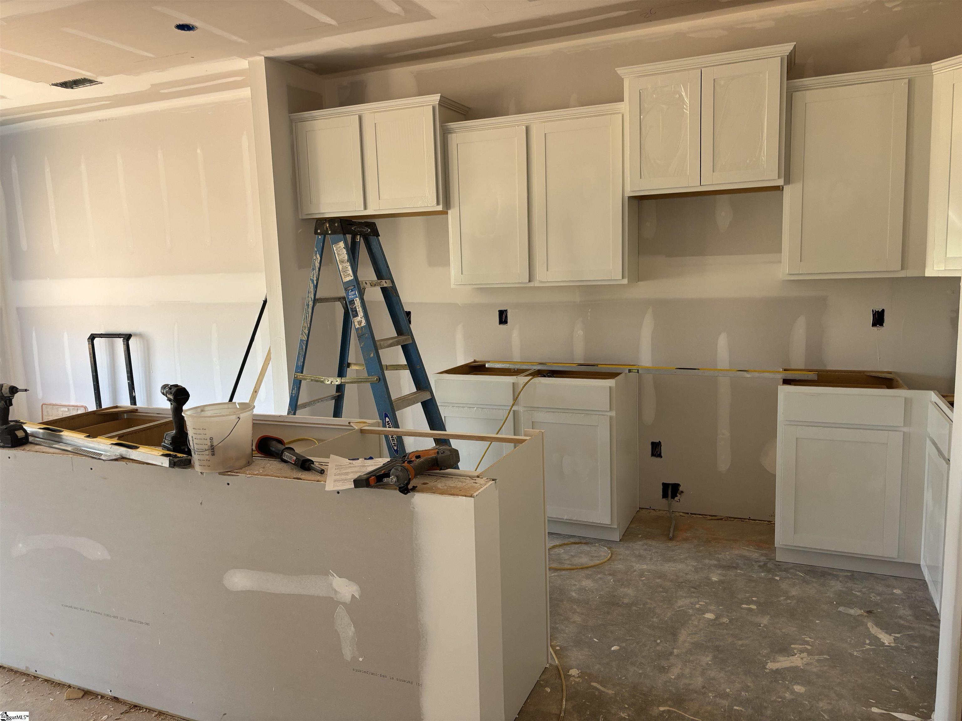 2013 Halton Oaks Drive Spartanburg, SC 29303