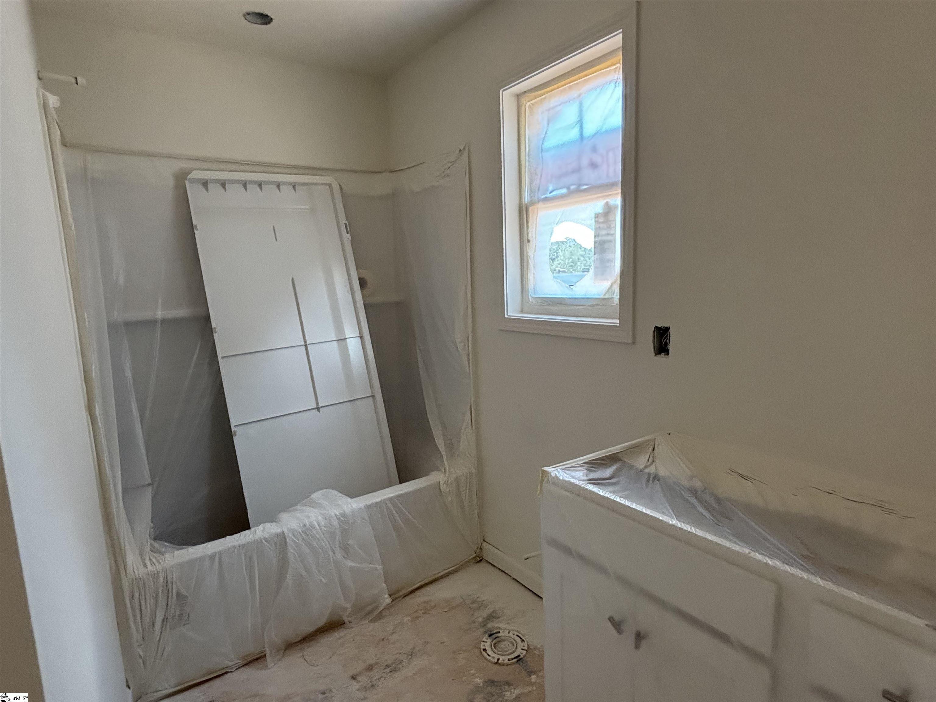 2014 Halton Oaks Drive Spartanburg, SC 29303