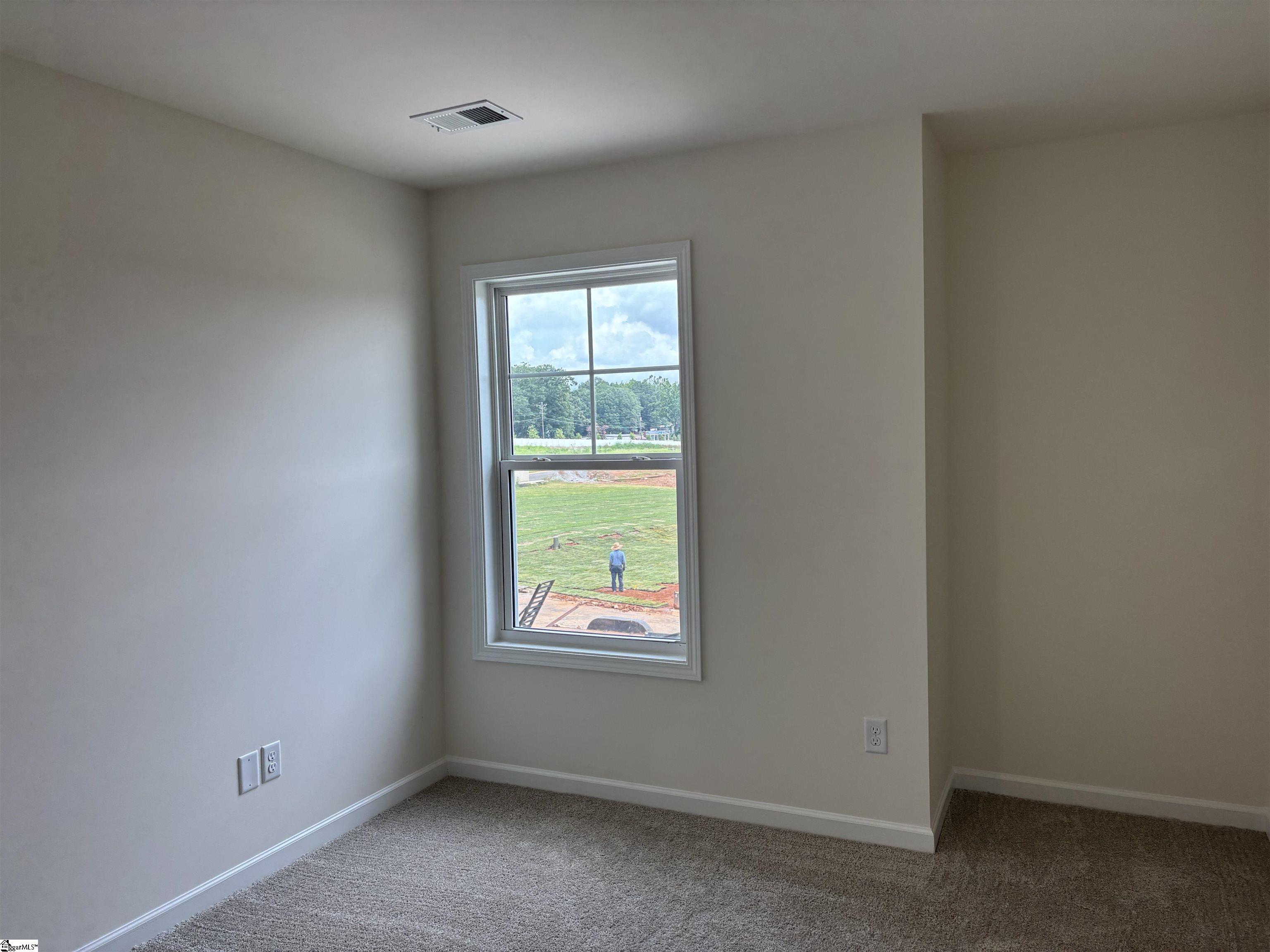 2014 Halton Oaks Drive Spartanburg, SC 29303