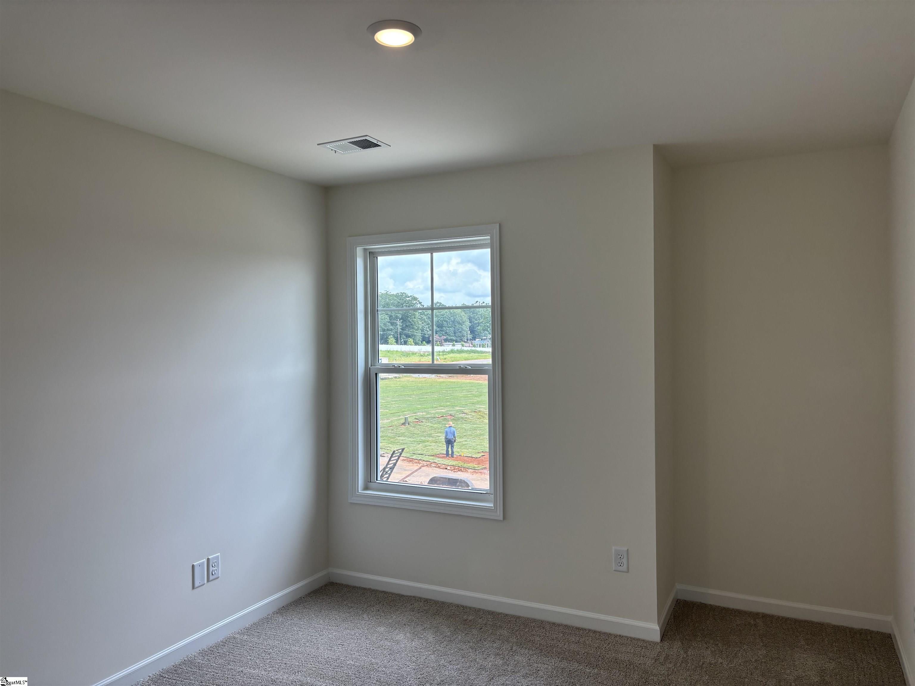 2014 Halton Oaks Drive Spartanburg, SC 29303