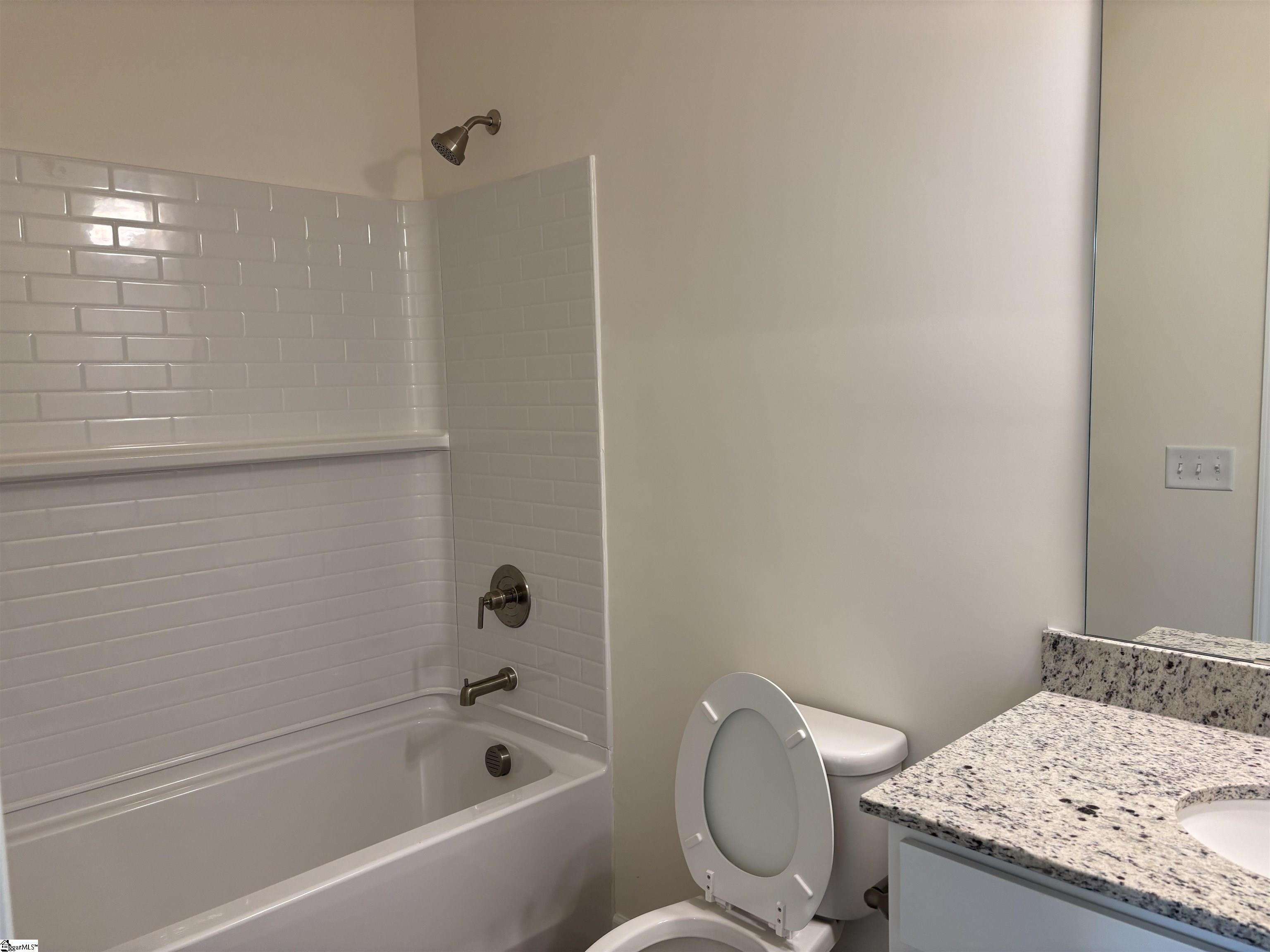 2014 Halton Oaks Drive Spartanburg, SC 29303