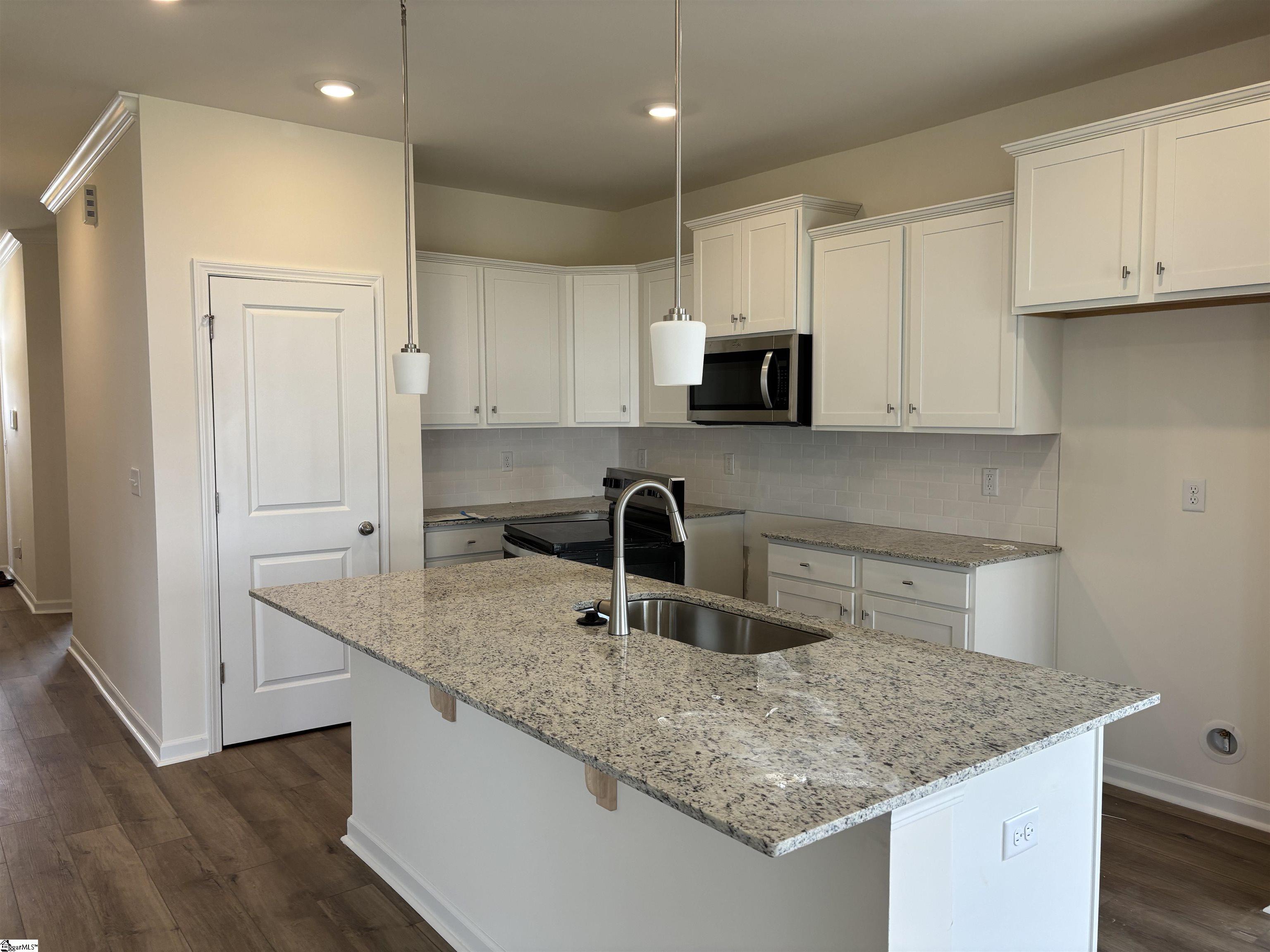 2014 Halton Oaks Drive Spartanburg, SC 29303