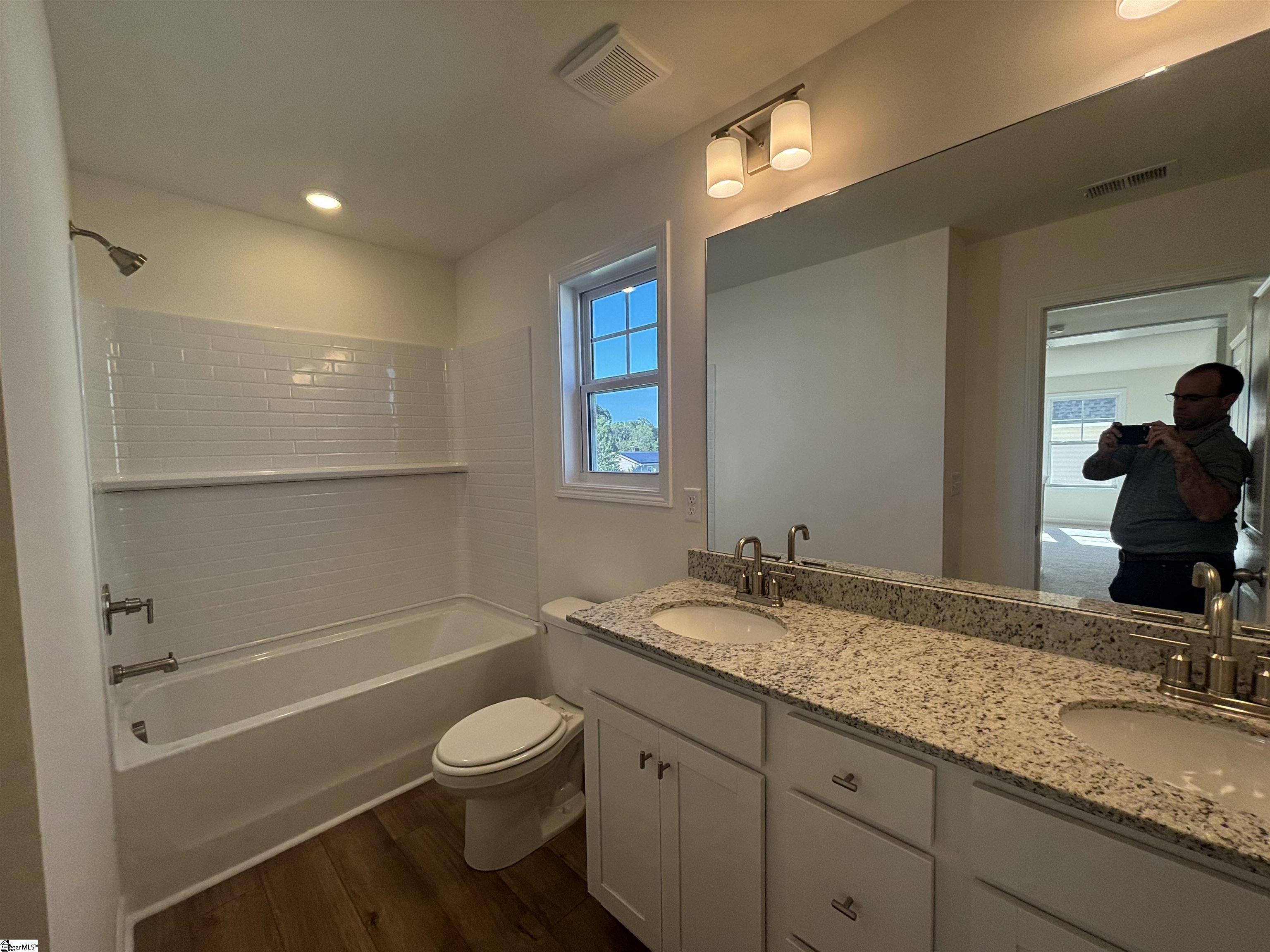 2014 Halton Oaks Drive Spartanburg, SC 29303