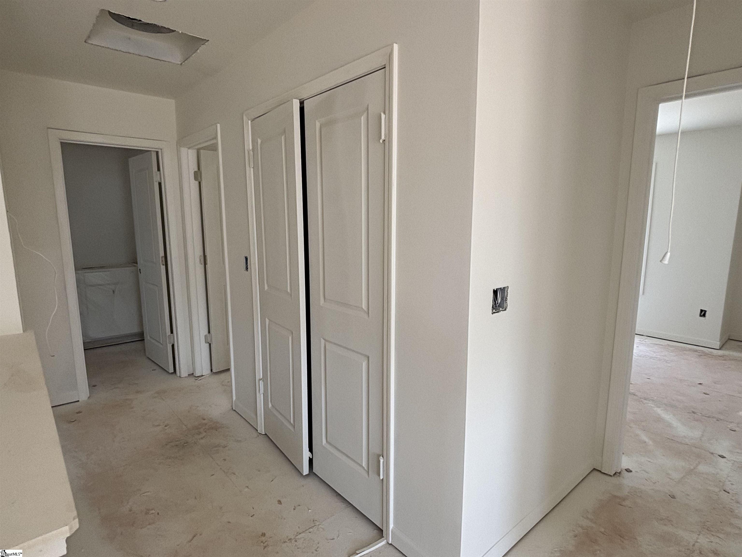 2014 Halton Oaks Drive Spartanburg, SC 29303