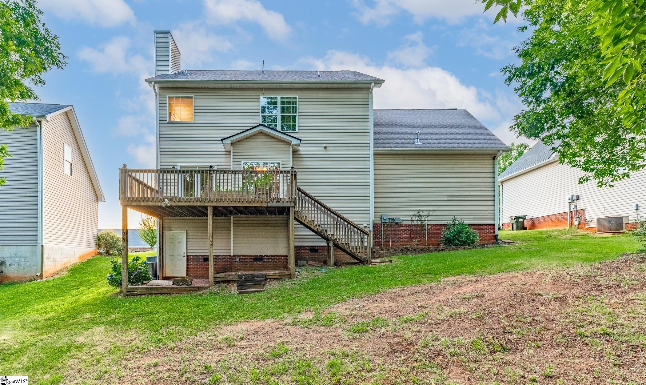 507 Walkingstick Way Simpsonville, SC 29680