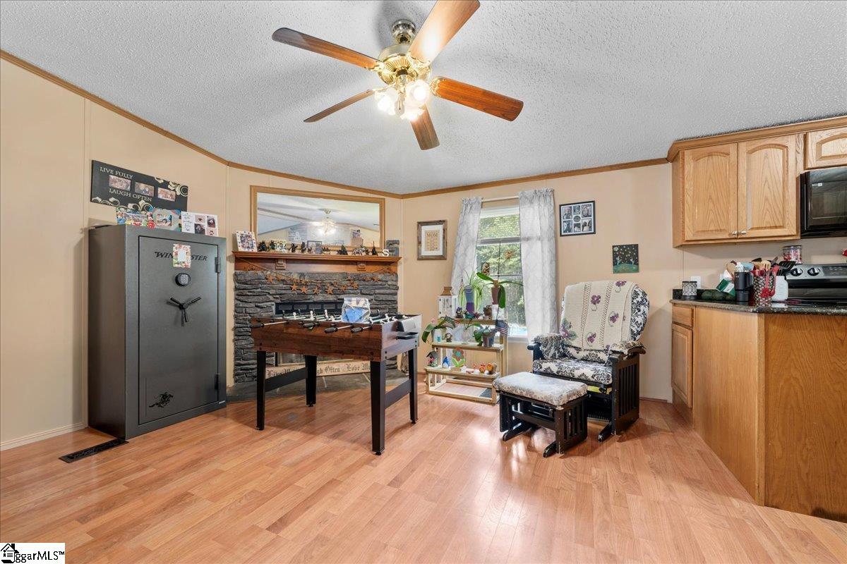 36 Gibson Oaks Drive Greer, SC 29651