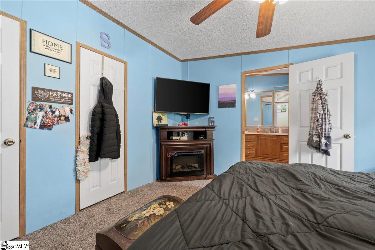 36 Gibson Oaks Drive Greer, SC 29651
