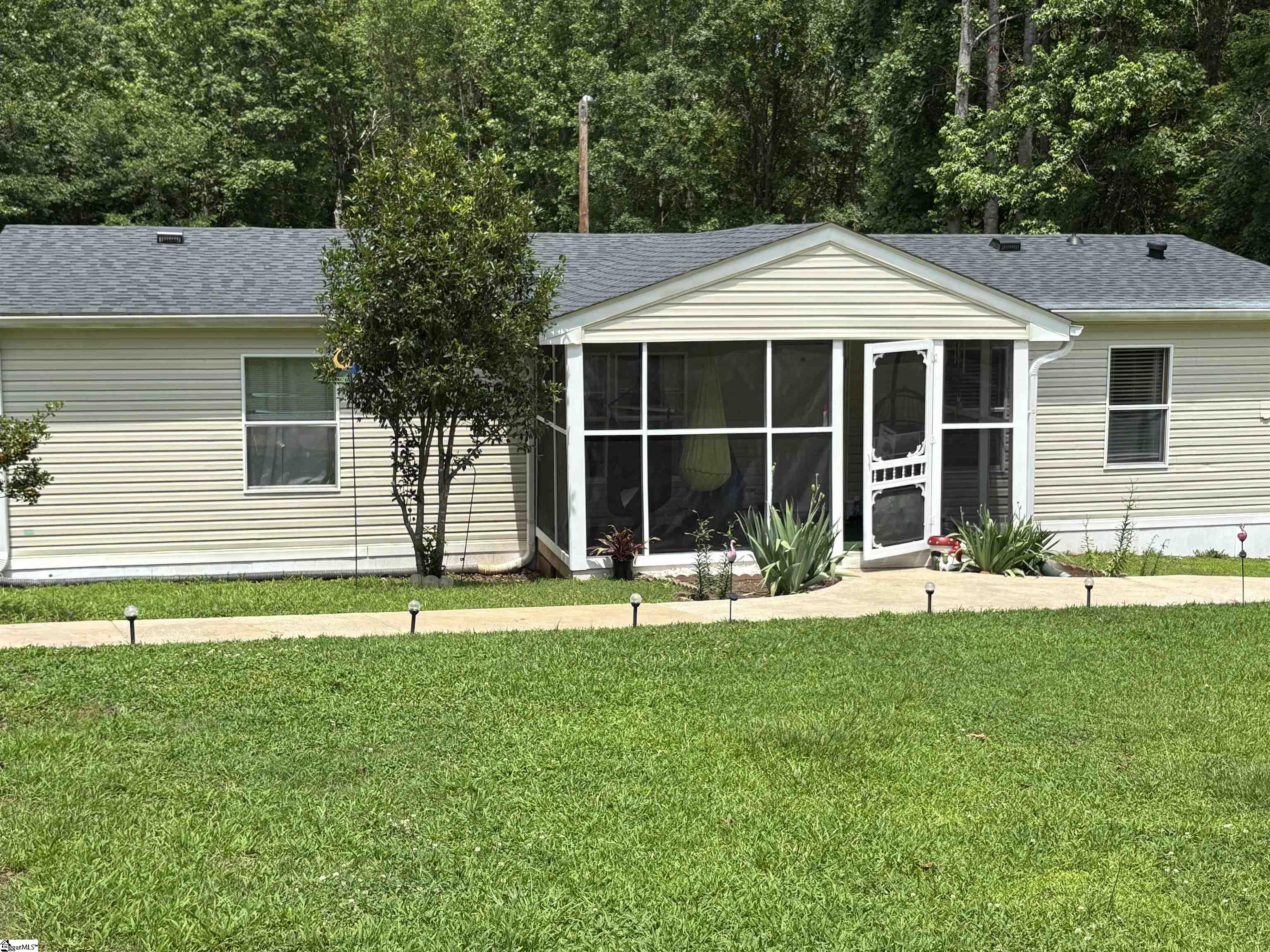 36 Gibson Oaks Drive Greer, SC 29651