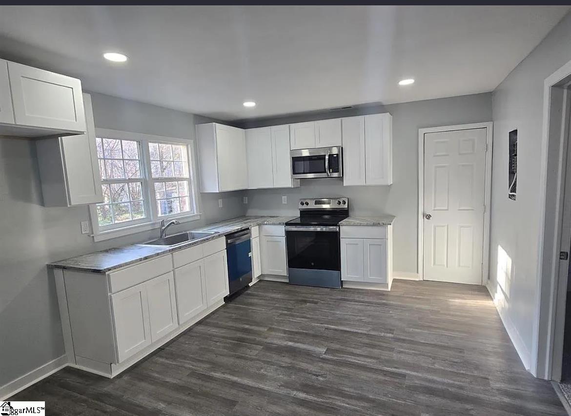 1547 Farley Avenue Extension Spartanburg, SC 29306