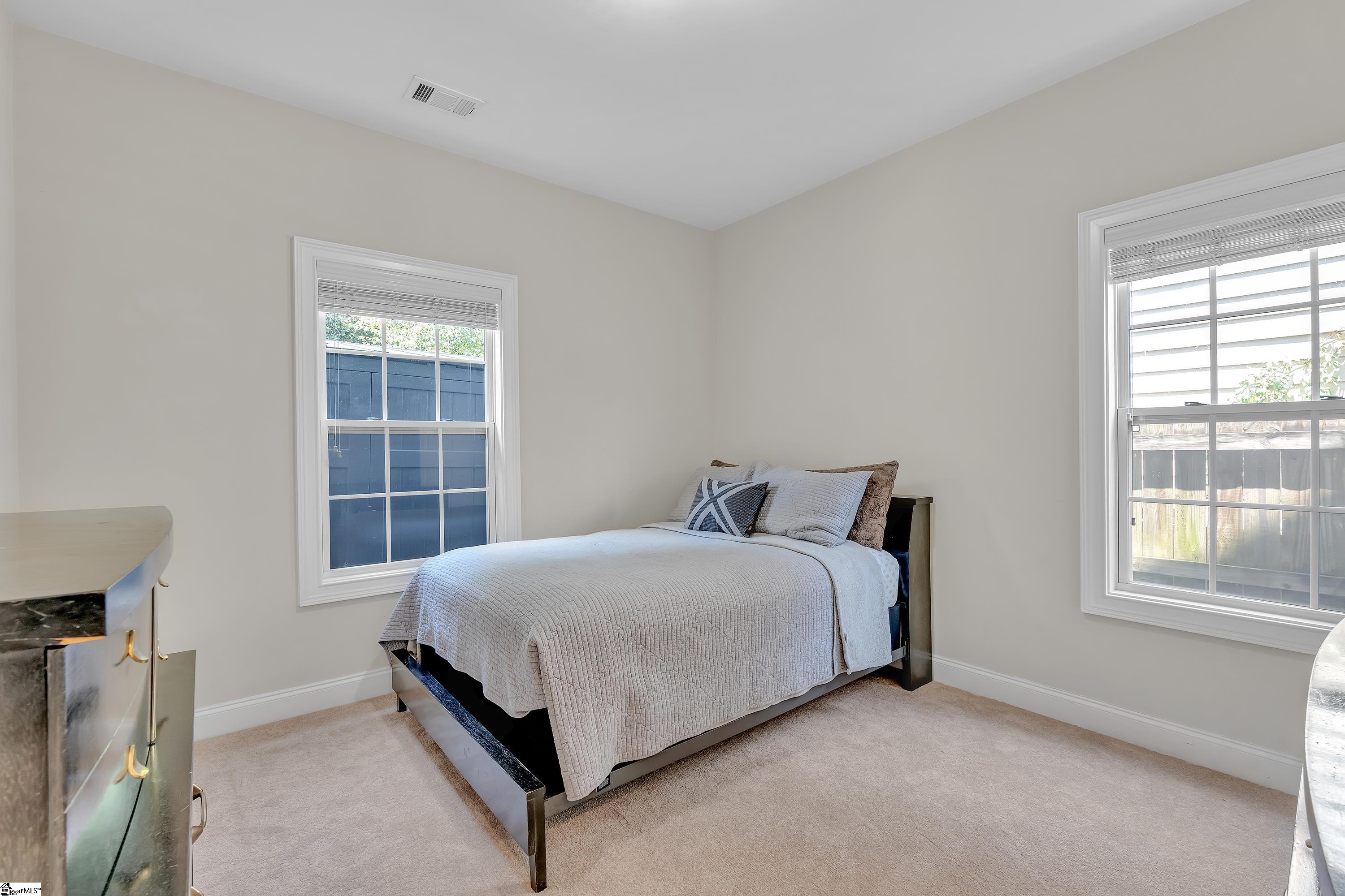 9 Raven Falls Lane Simpsonville, SC 29681