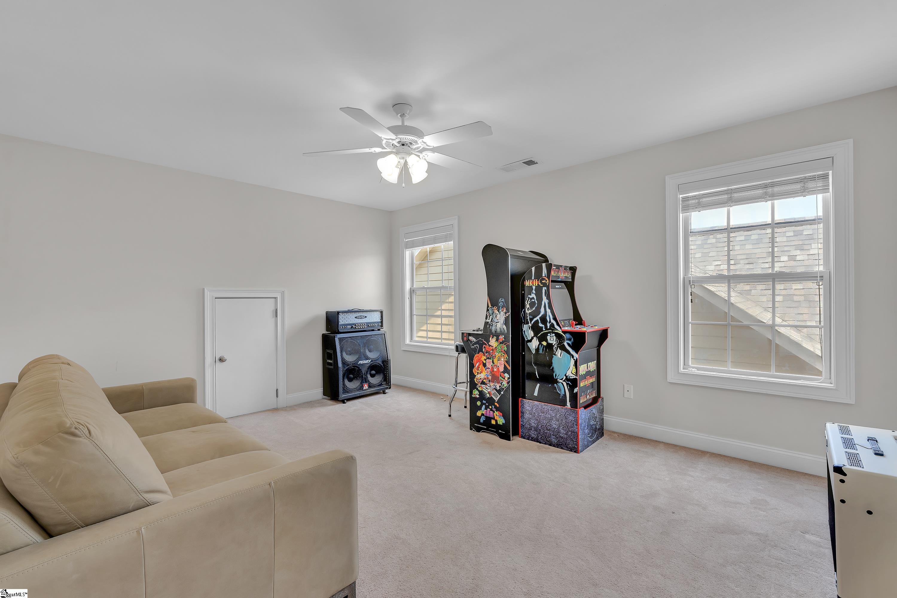9 Raven Falls Lane Simpsonville, SC 29681