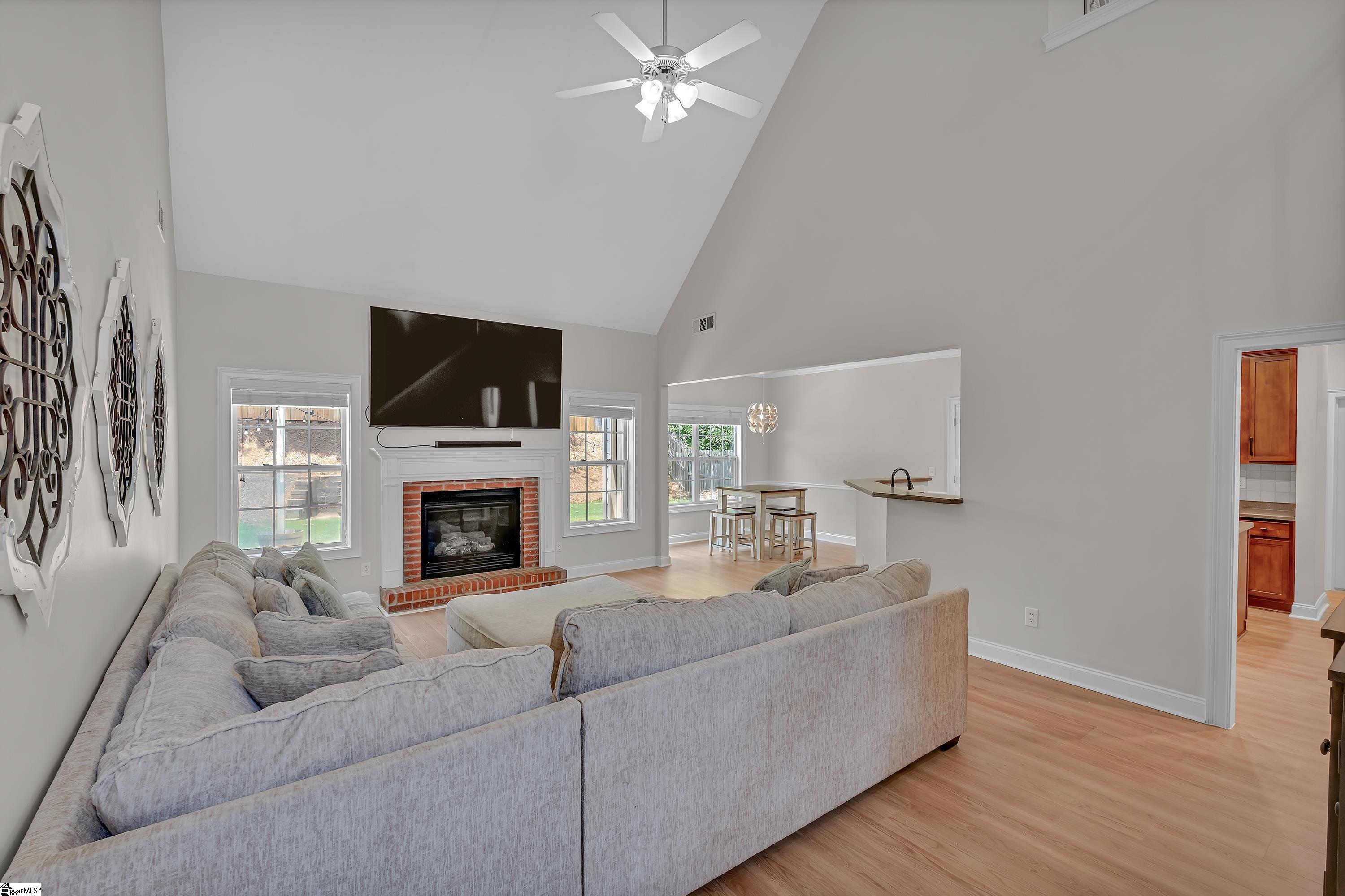 9 Raven Falls Lane Simpsonville, SC 29681