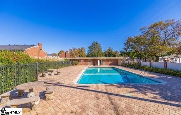 2530 E North Street UNIT Unit 11E Greenville, SC 29615
