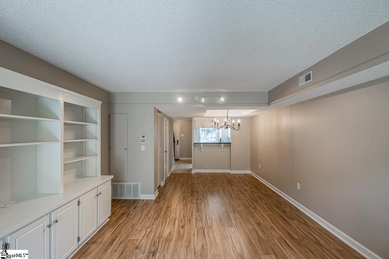 2530 E North Street UNIT Unit 11E Greenville, SC 29615