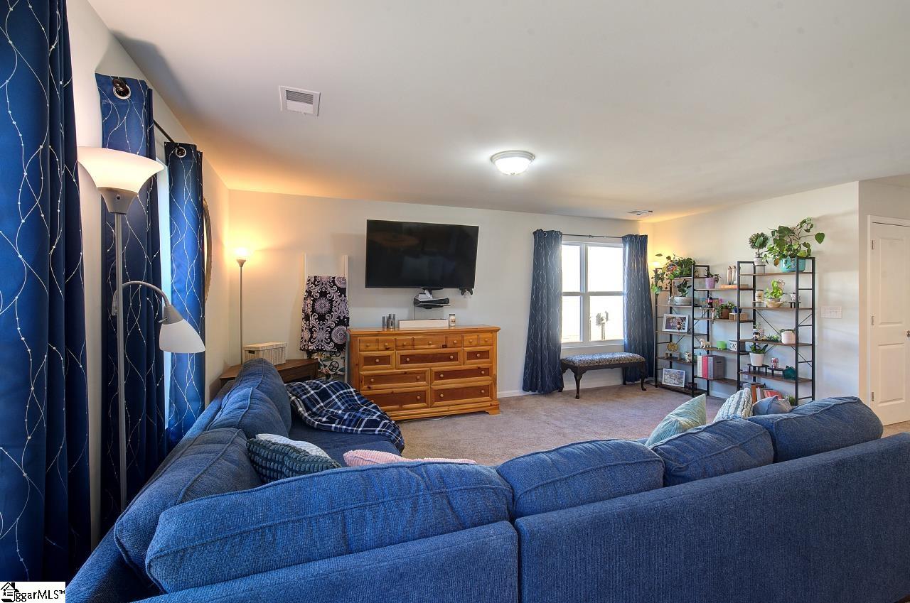 1212 Paramount Drive Lyman, SC 29365