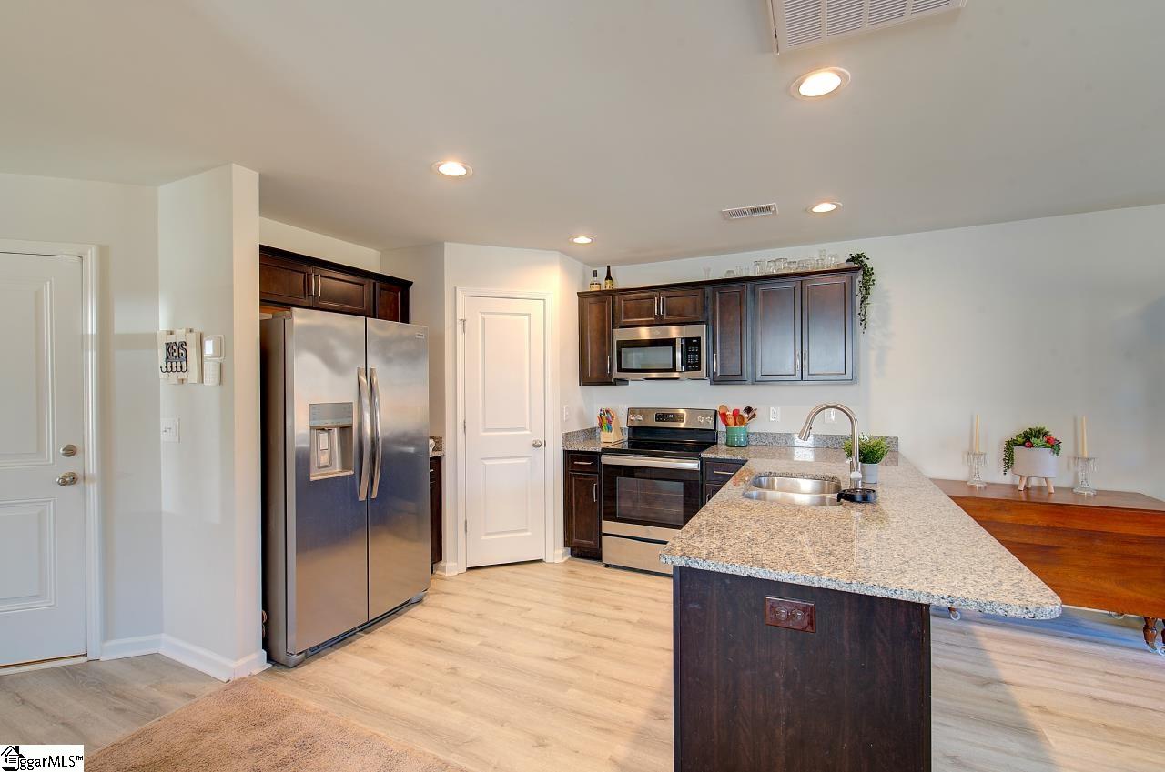 1212 Paramount Drive Lyman, SC 29365